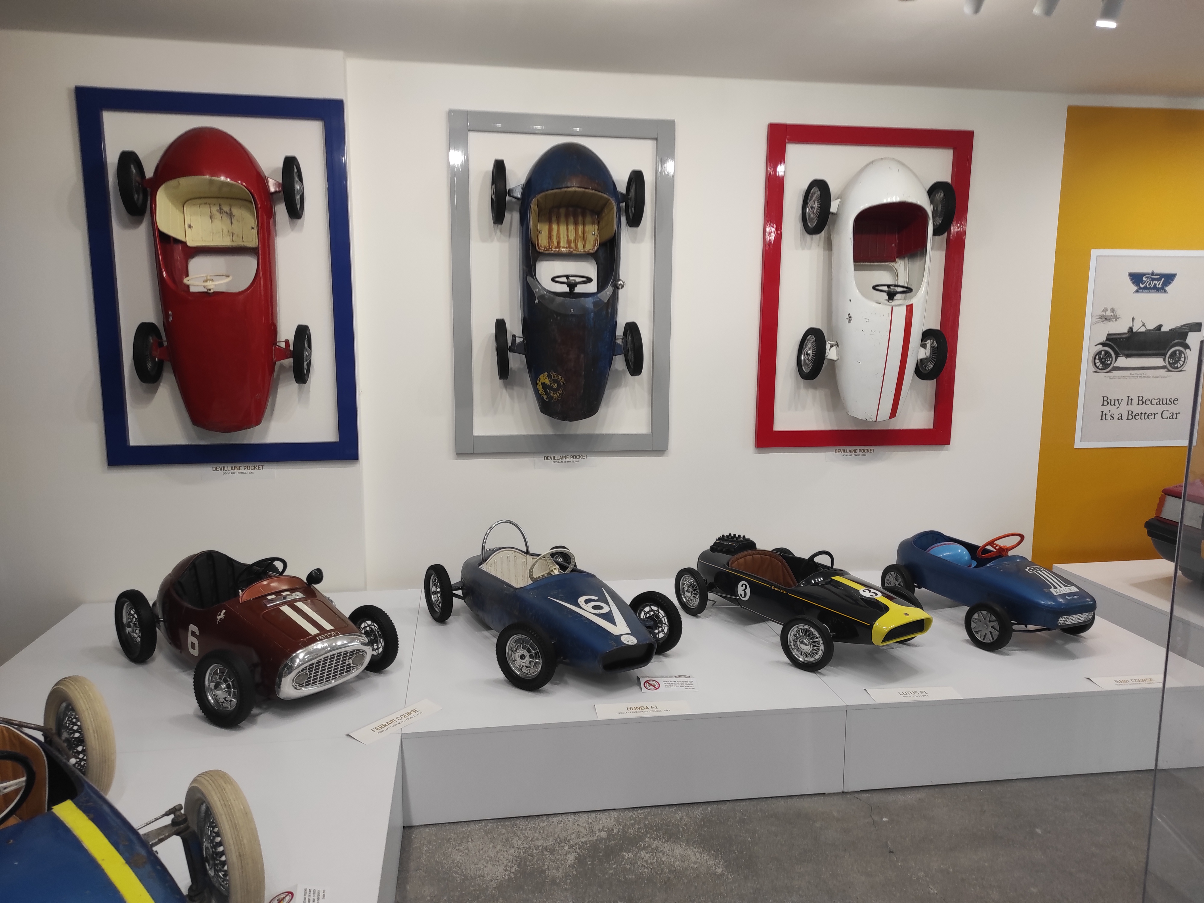 Muzeum šlapacích autíček PEDAL PLANET Praha foto 2