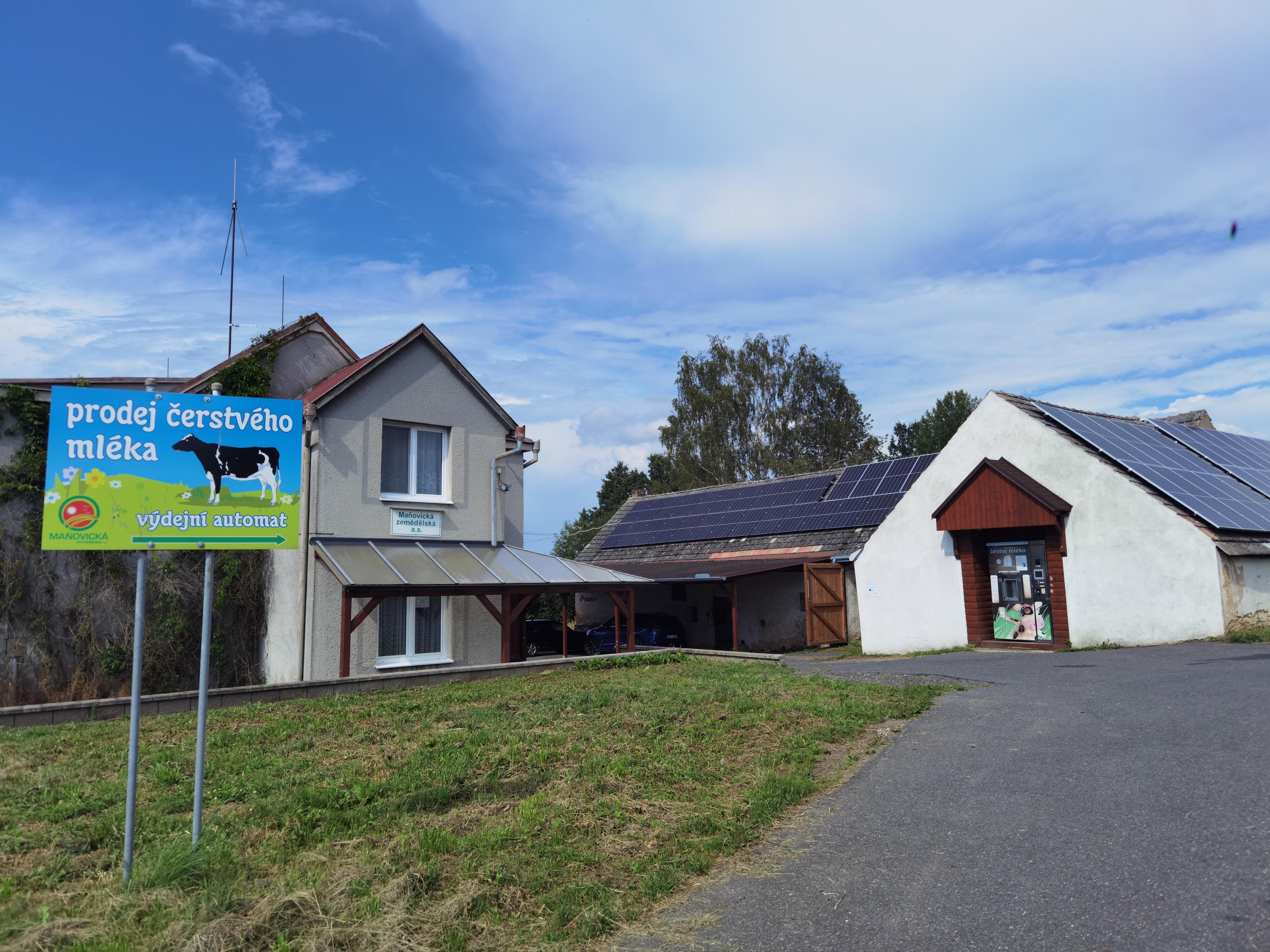 Mlékomat Maňovická zemědělská foto 3
