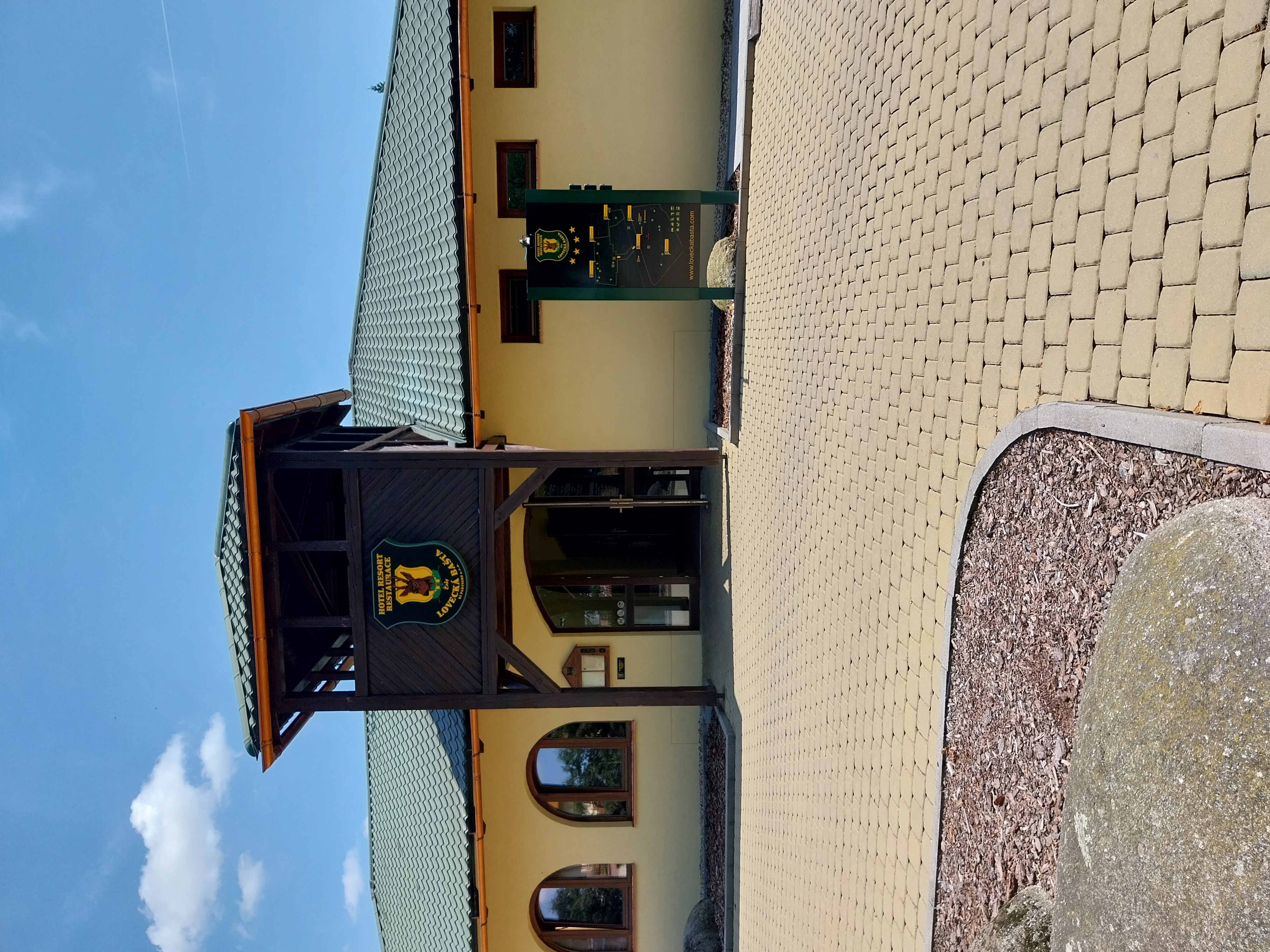 Restaurace Lovecká bašta foto 3