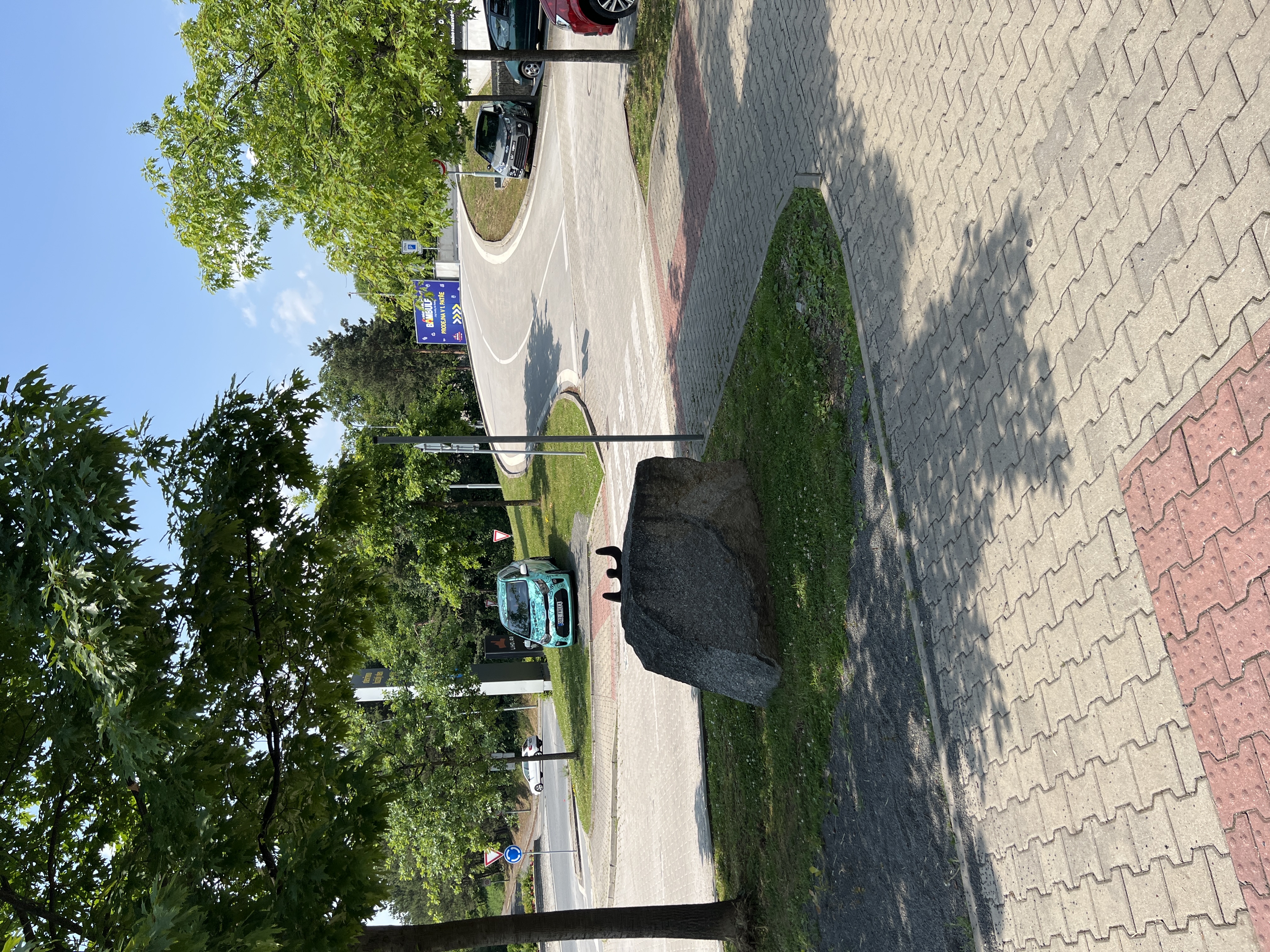 HECHT - specialista na zahradu foto 5