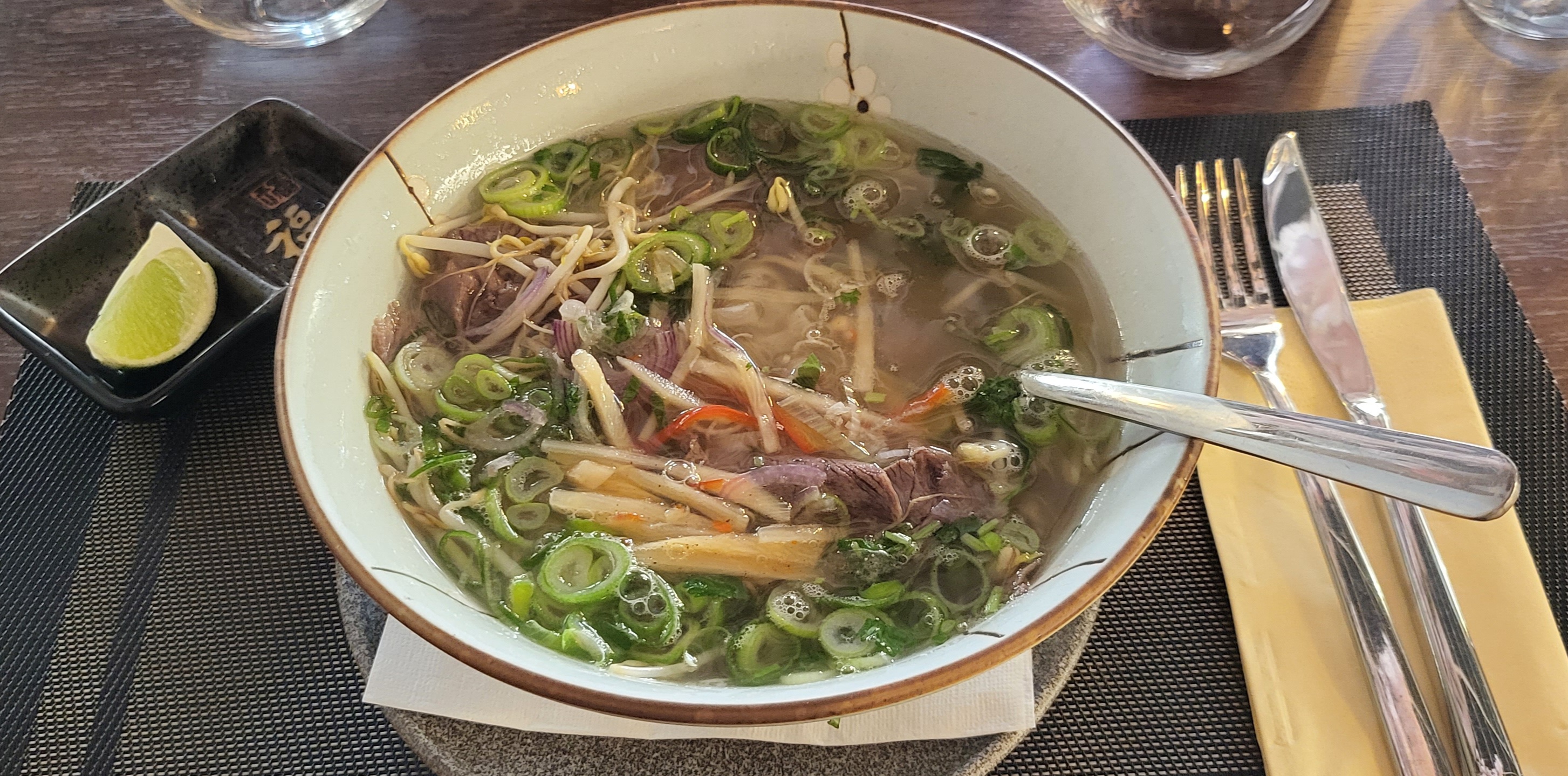 KAZOKU Restaurant foto 2