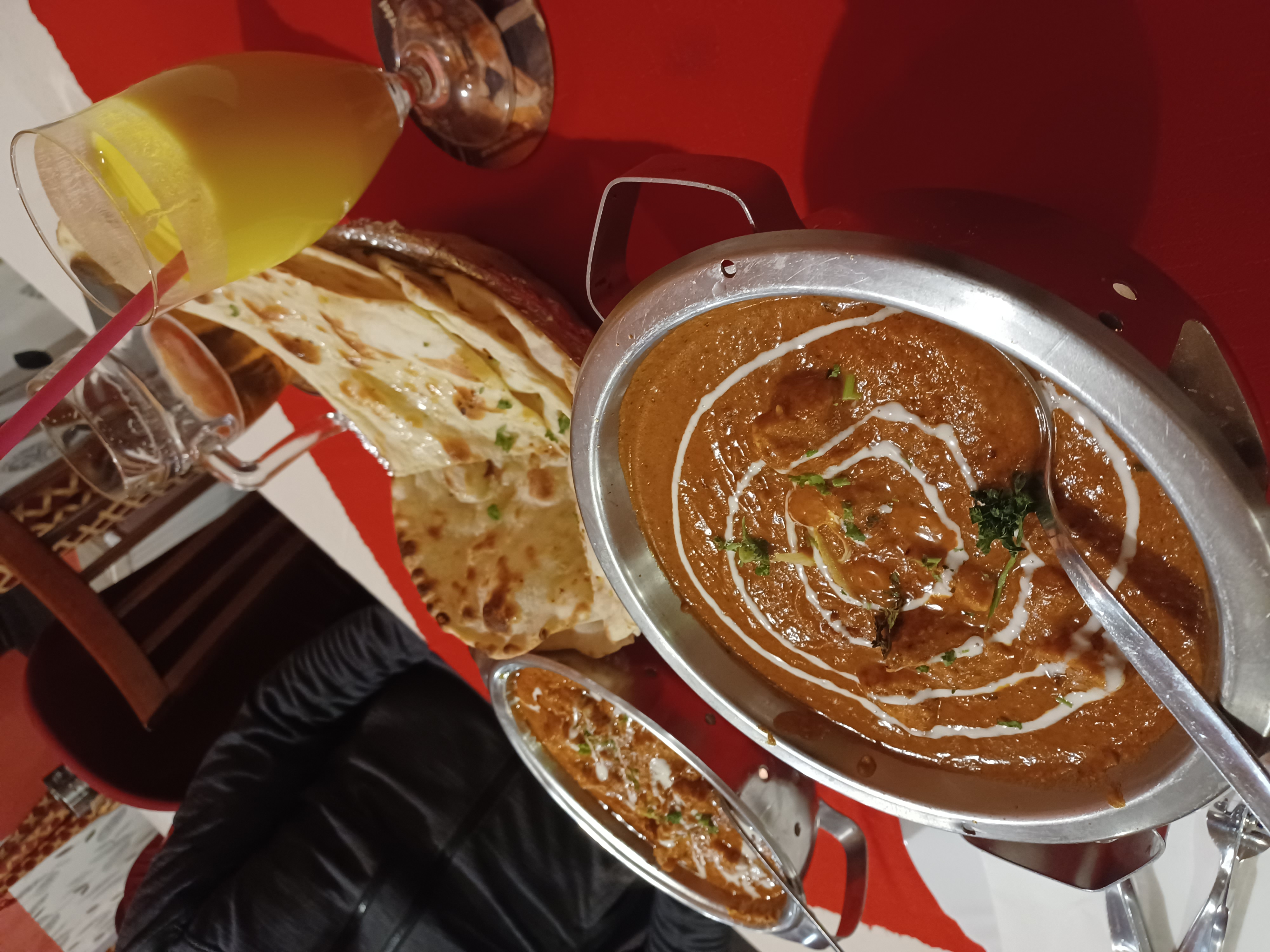 INDICKÁ A NEPÁLSKÁ RESTAURACE MAYALU foto 3