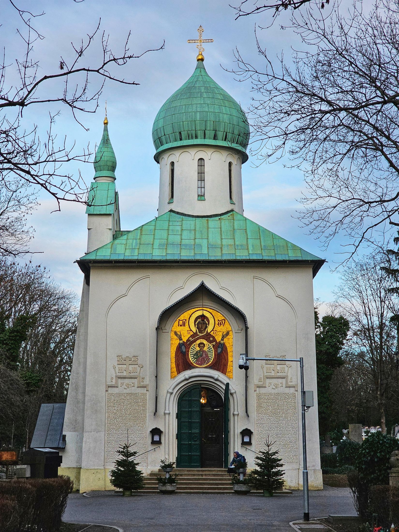 l7GKQo.jpeg?fl=res,2200,2200,1