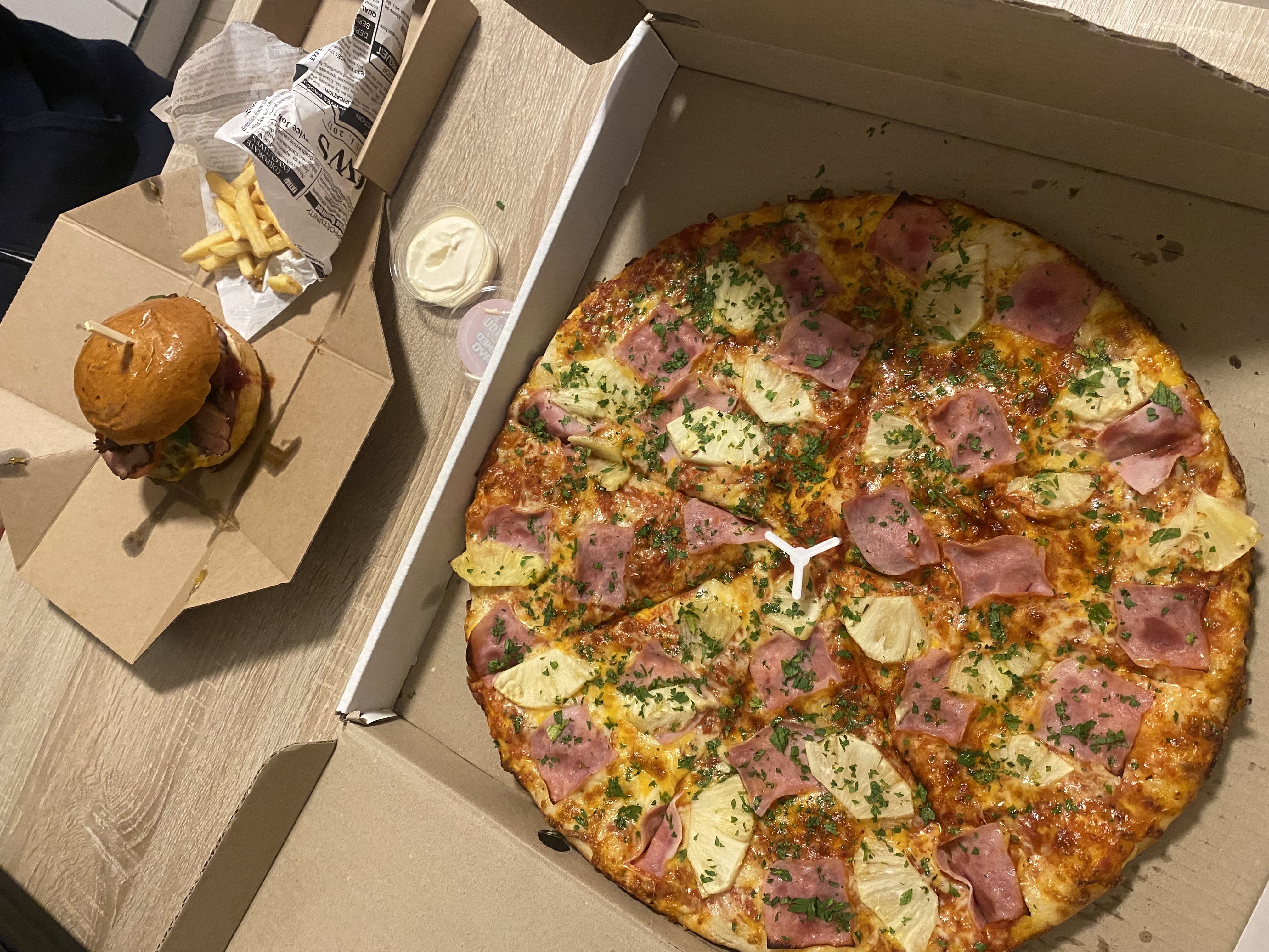 Pizza Raketou foto 2
