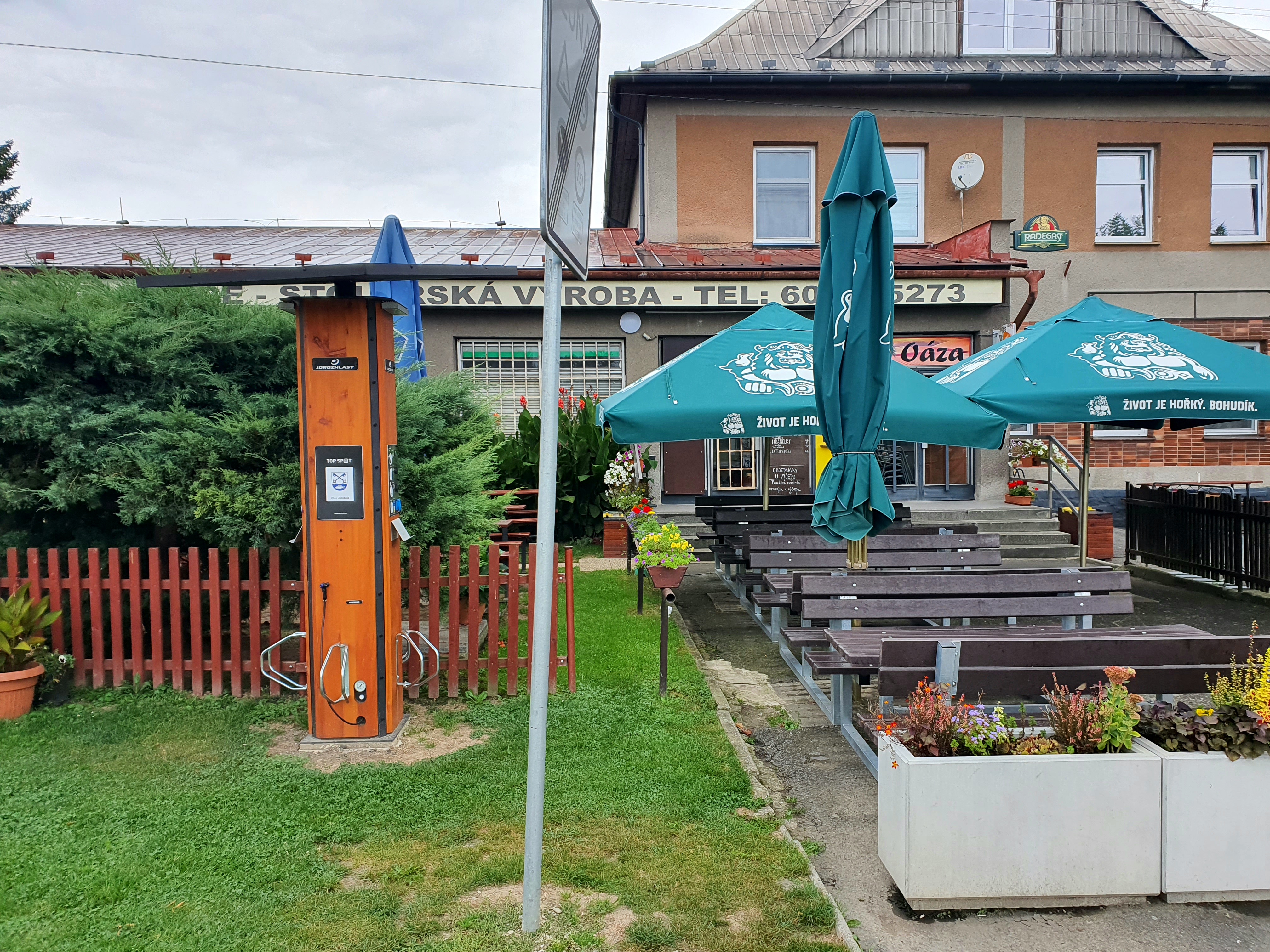 Kavárna Oáza foto 2