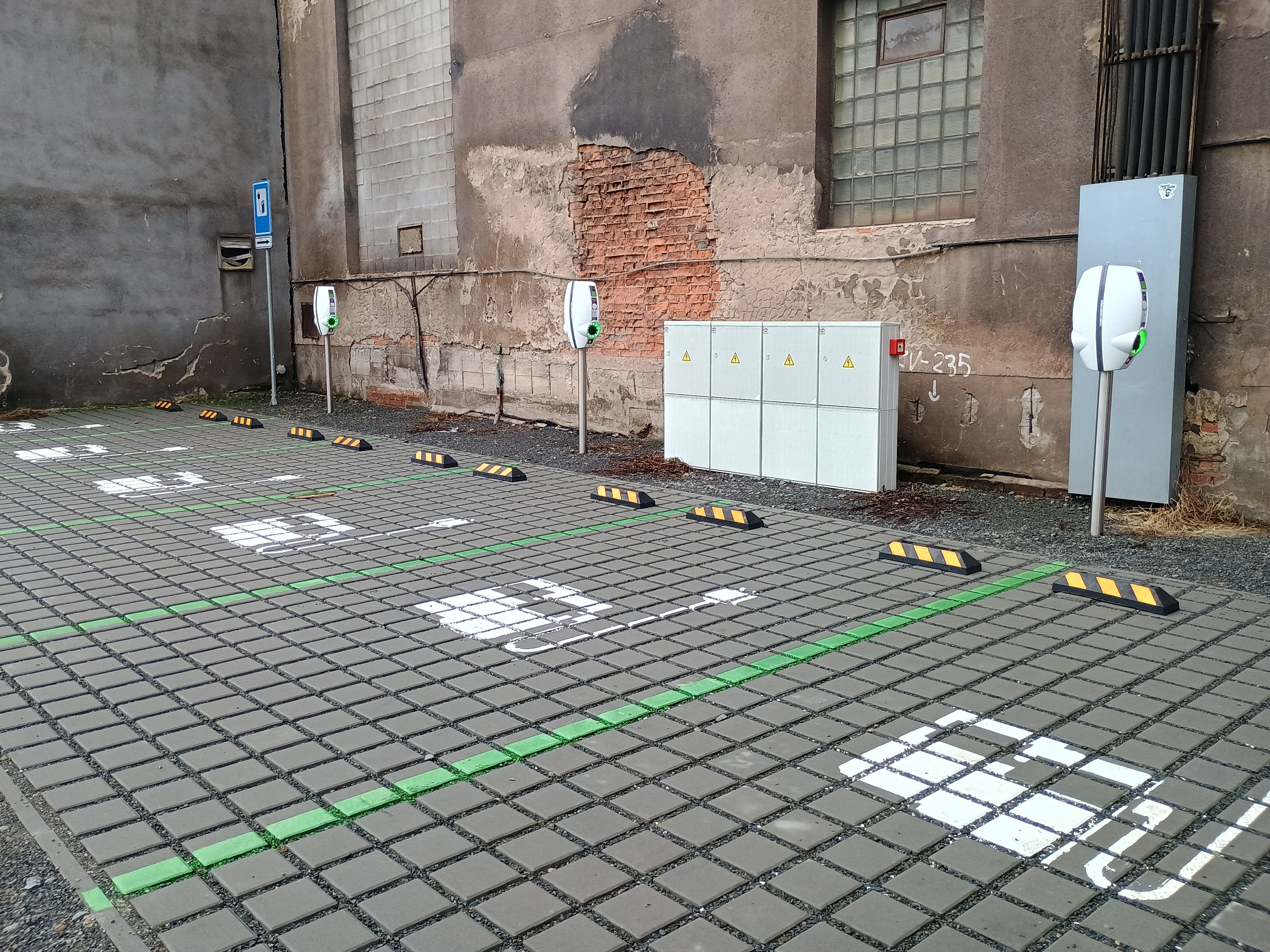 Dobíjecí stanice innogy foto 2