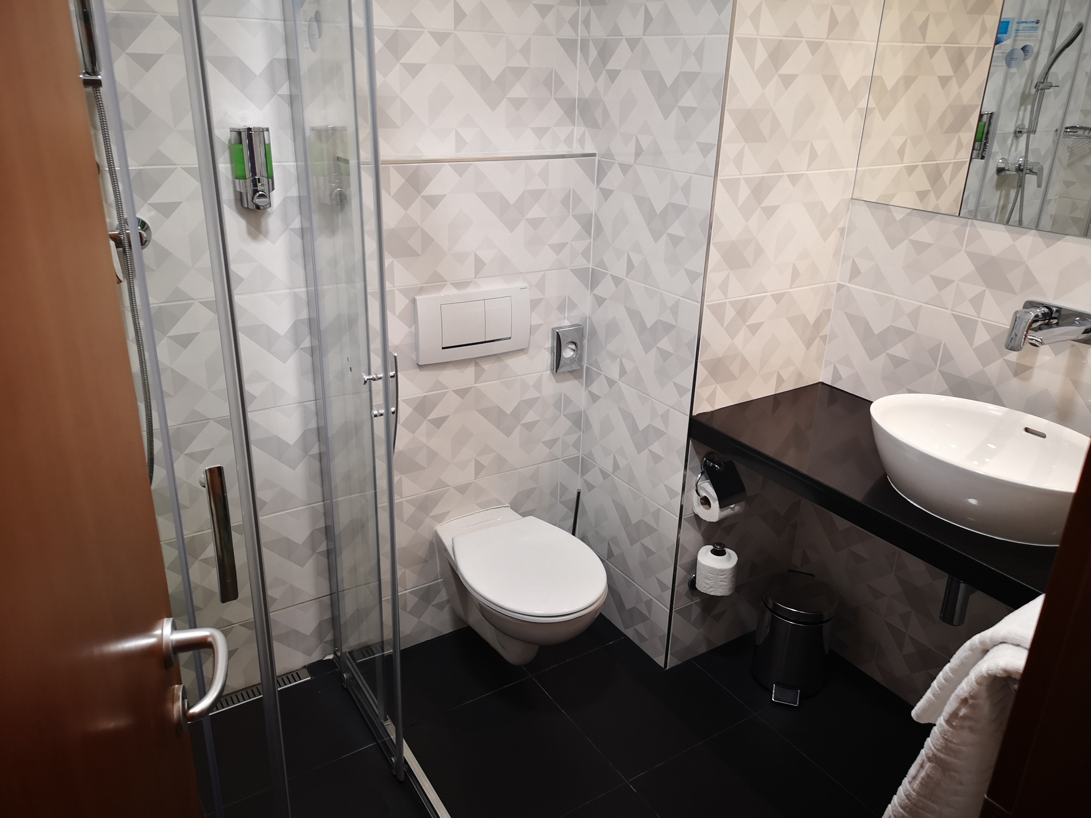 Ramada Airport Hotel Prague foto 2