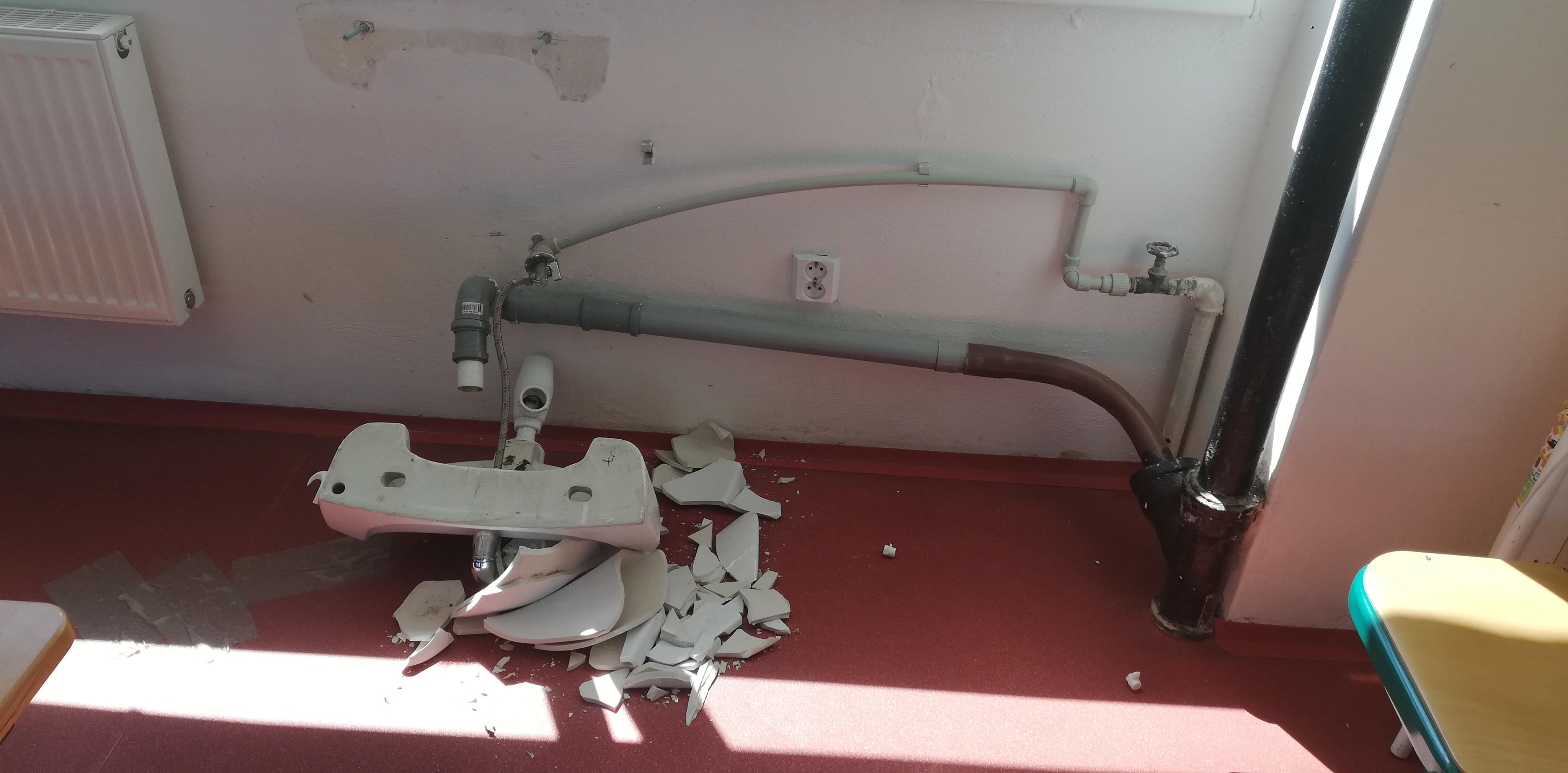 ZŠ Jana Wericha, Praha 6 foto 2