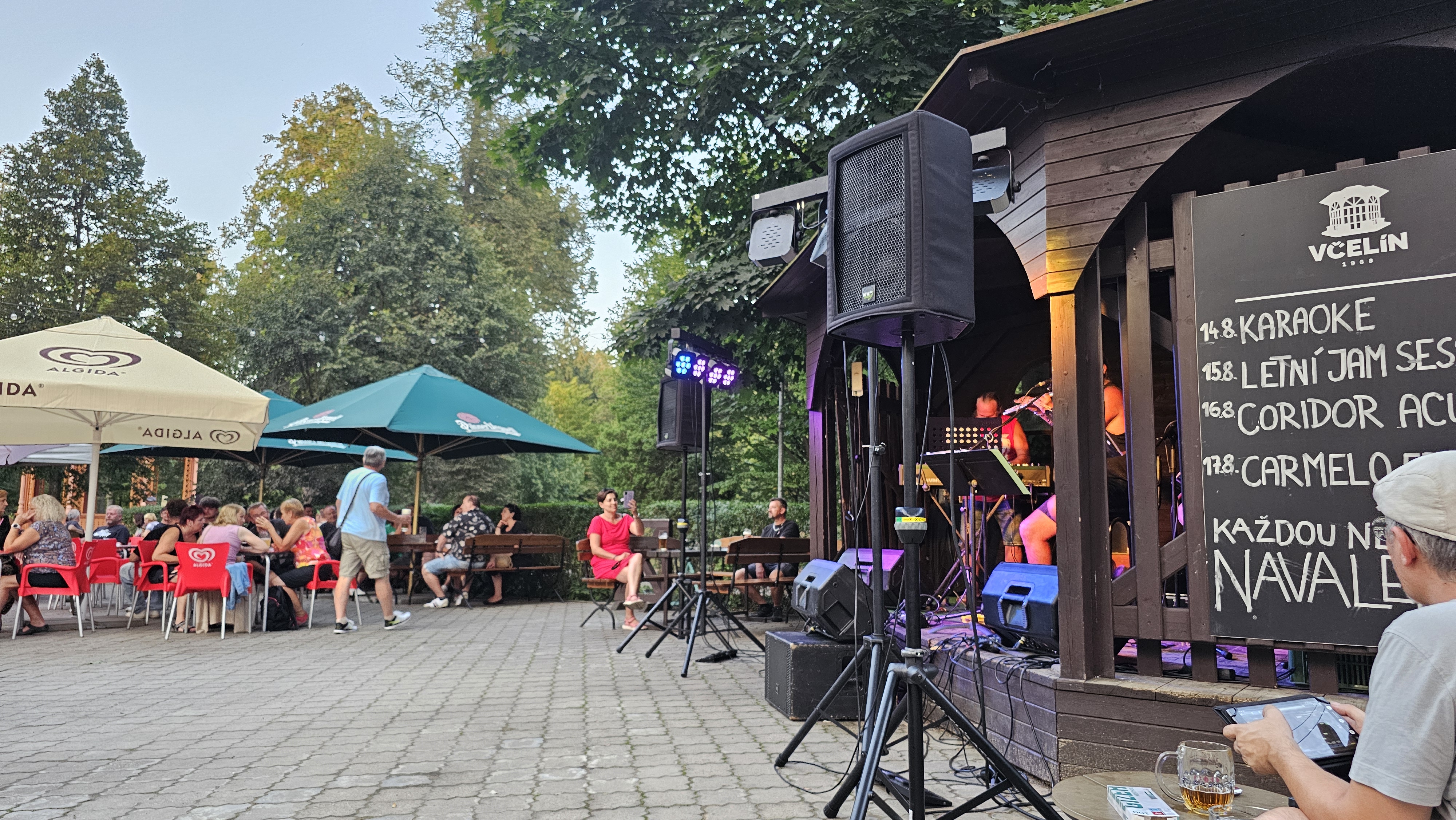 Včelín Rožnov foto 4