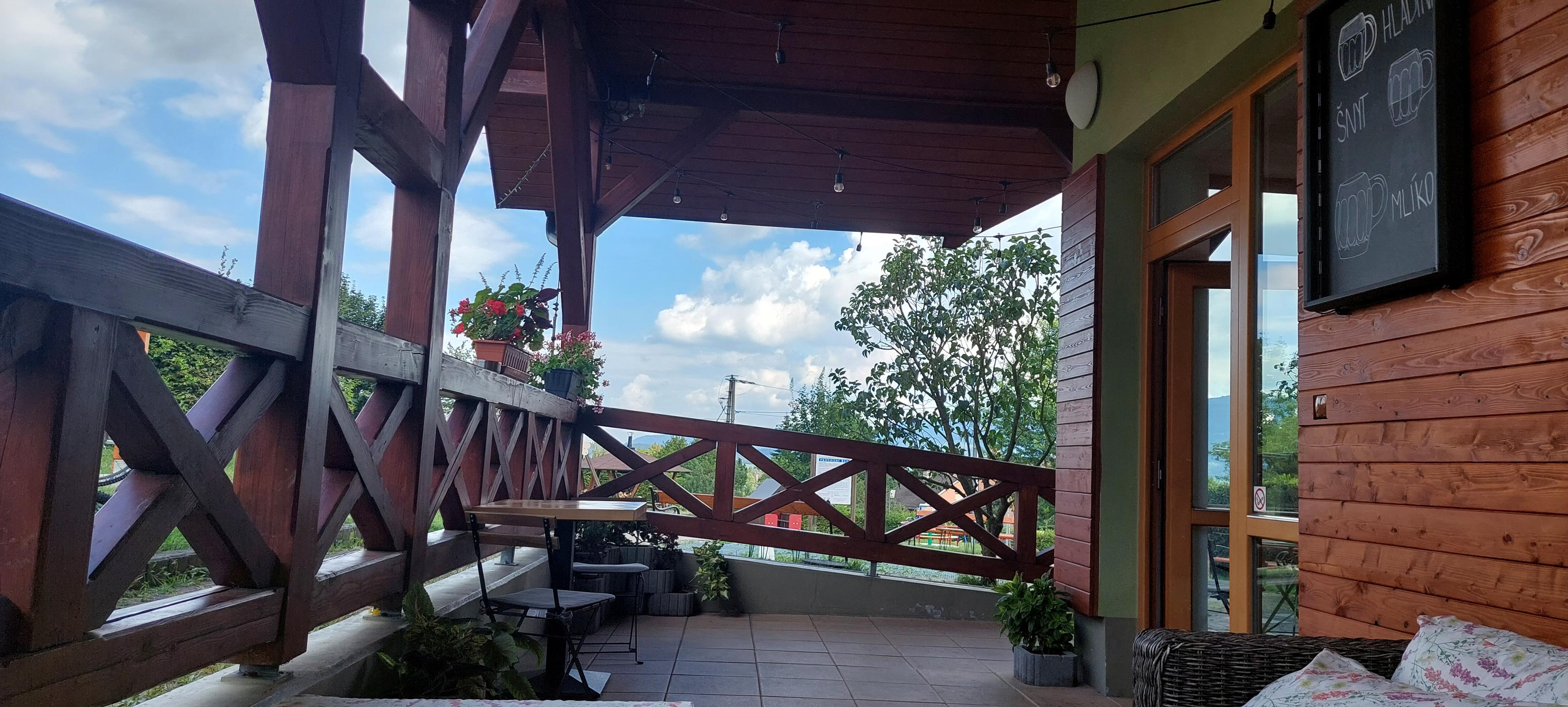 Hnízdo foto 3