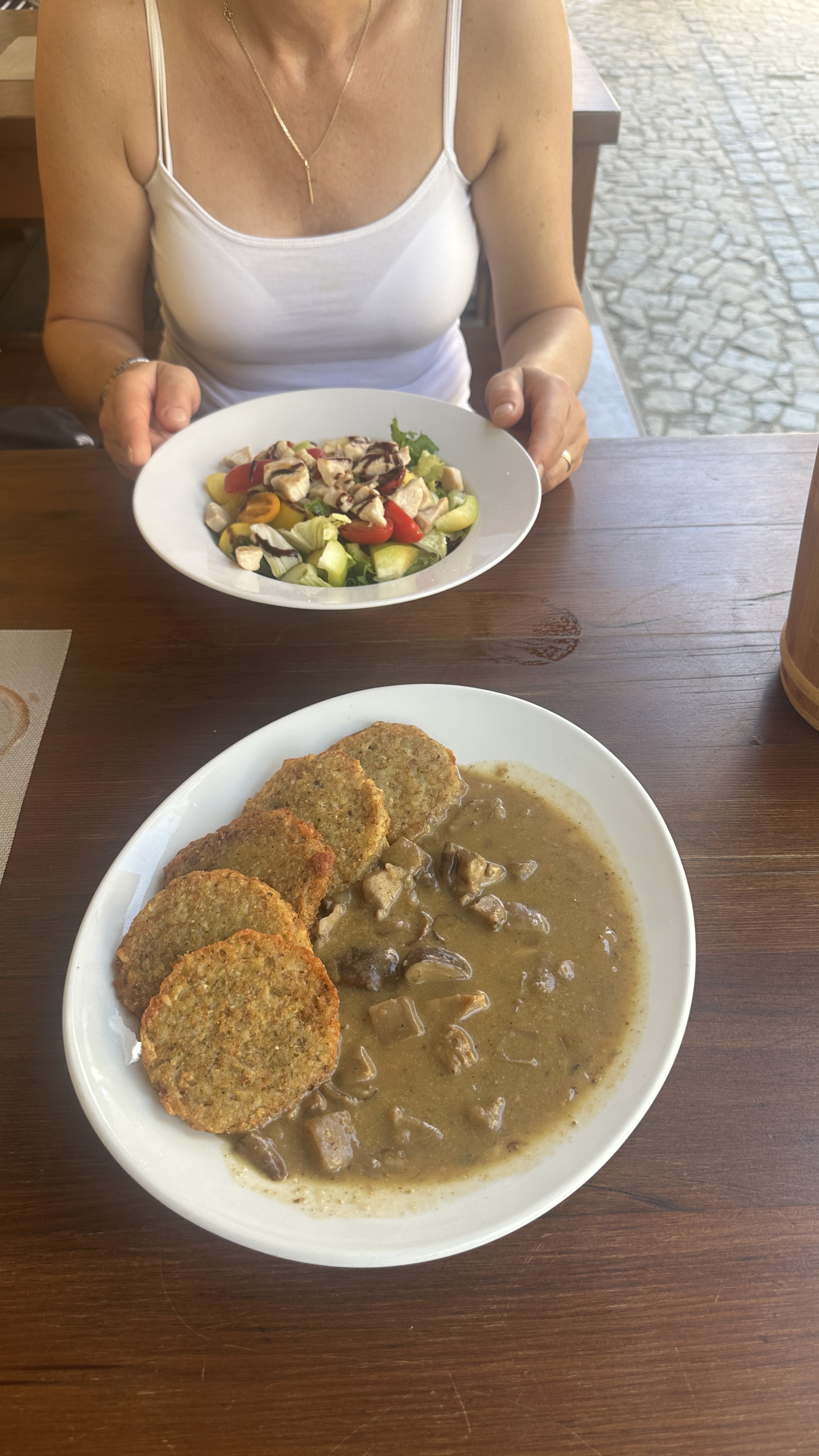 Restaurace Na Ostrově foto 2