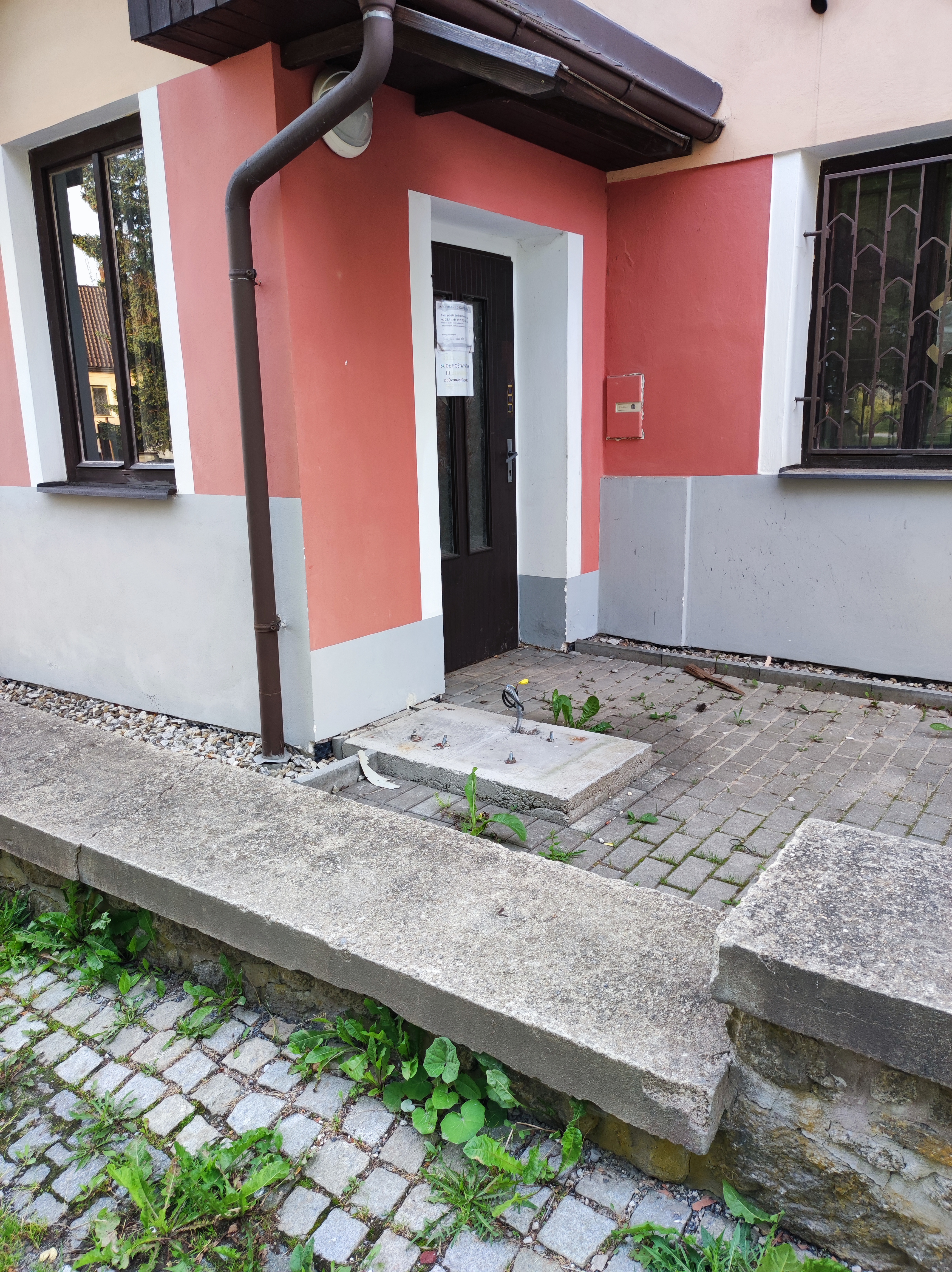 Bankomat České spořitelny foto 1
