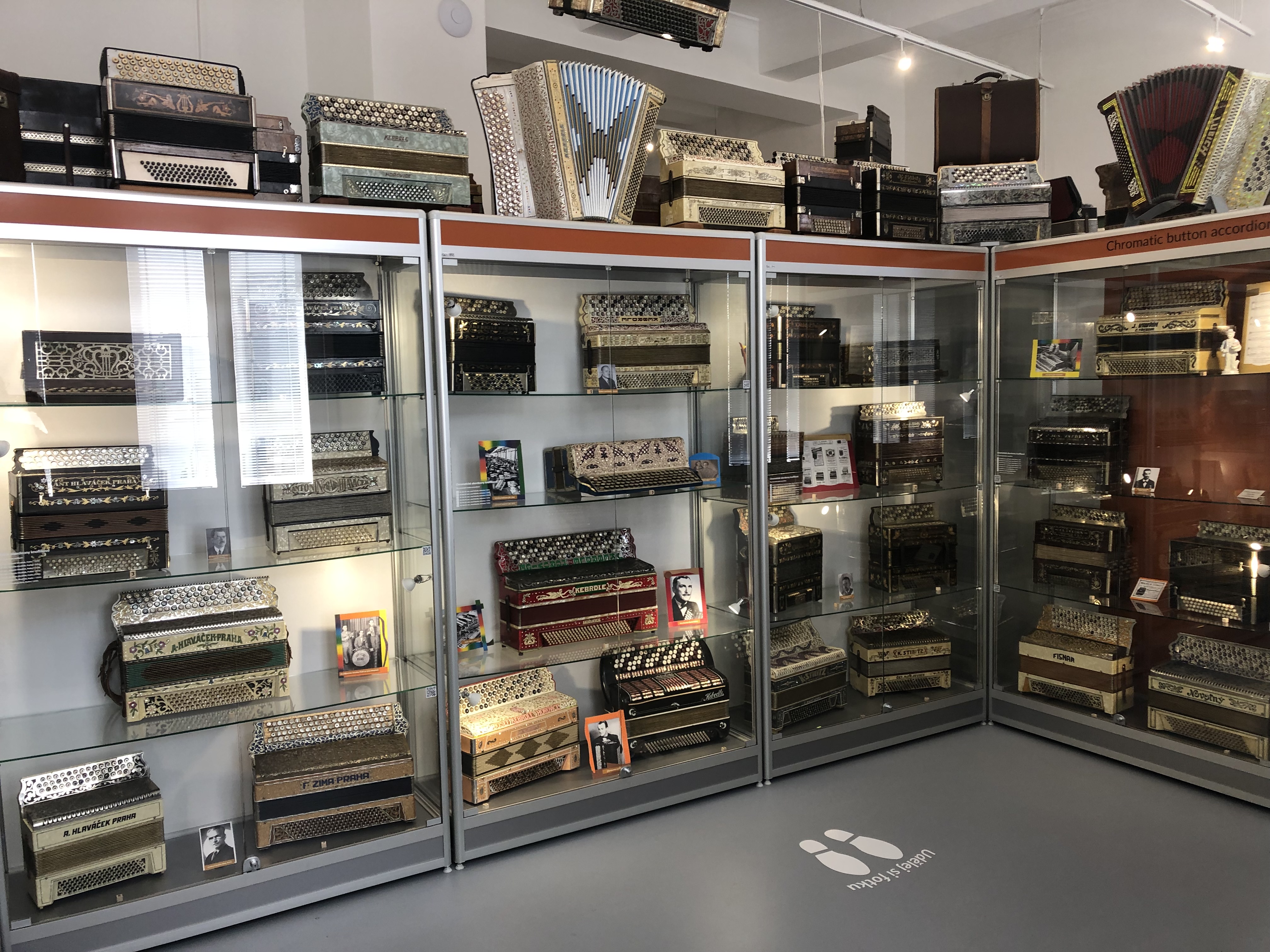 Muzeum harmonik foto 5