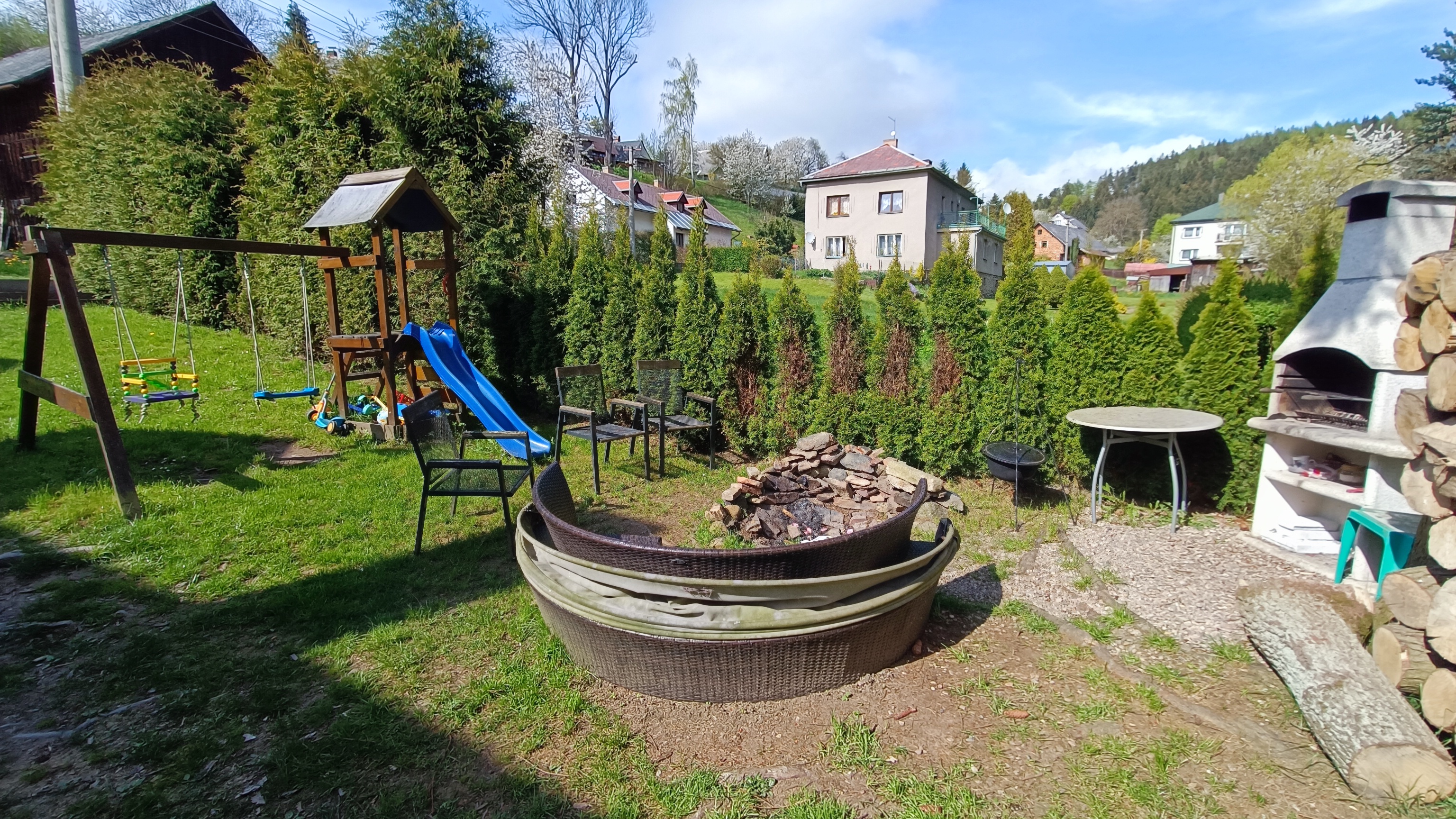 Roubenka u potoka Výprachtice foto 6