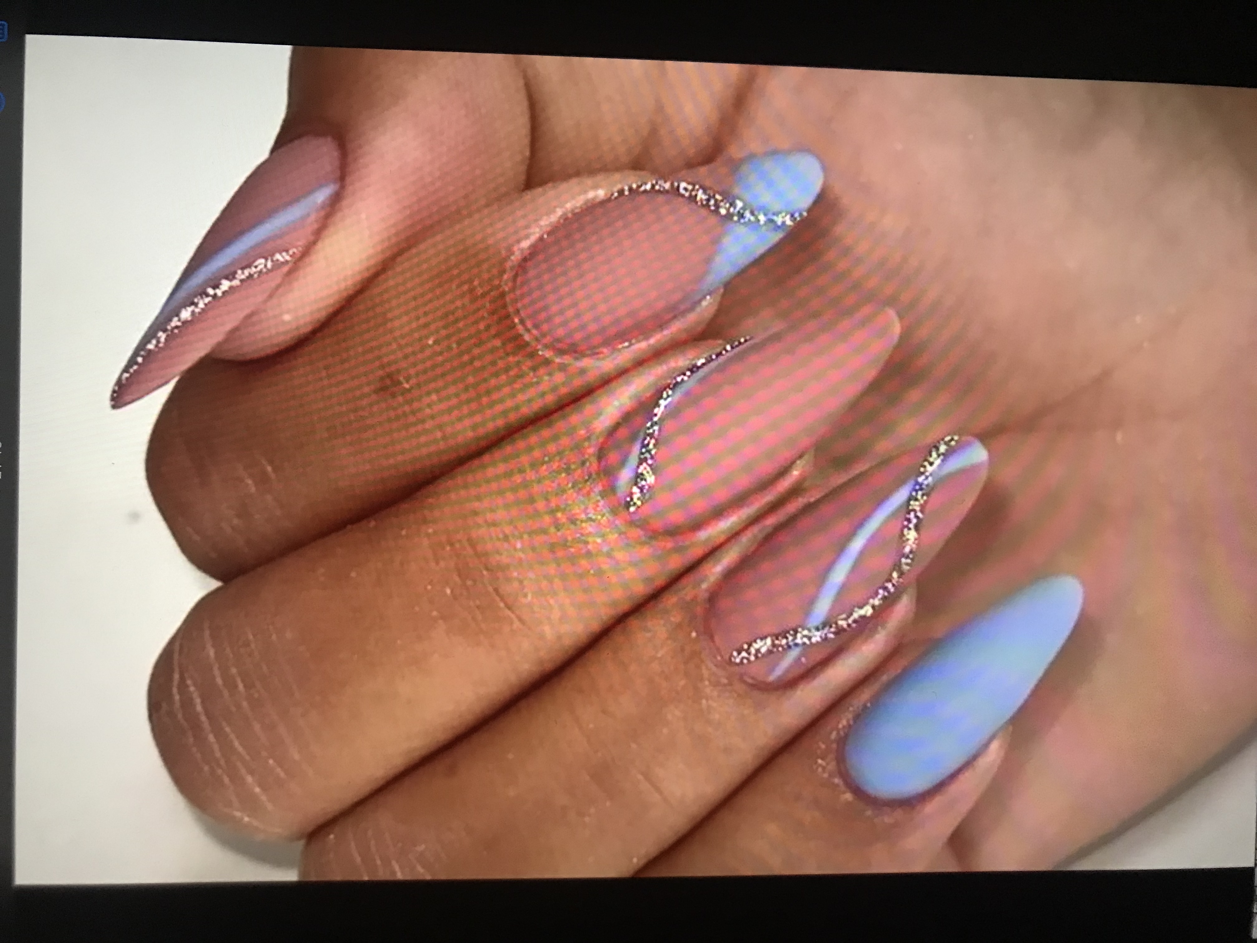 Hana Nails Lab Nehtové Studio foto 4