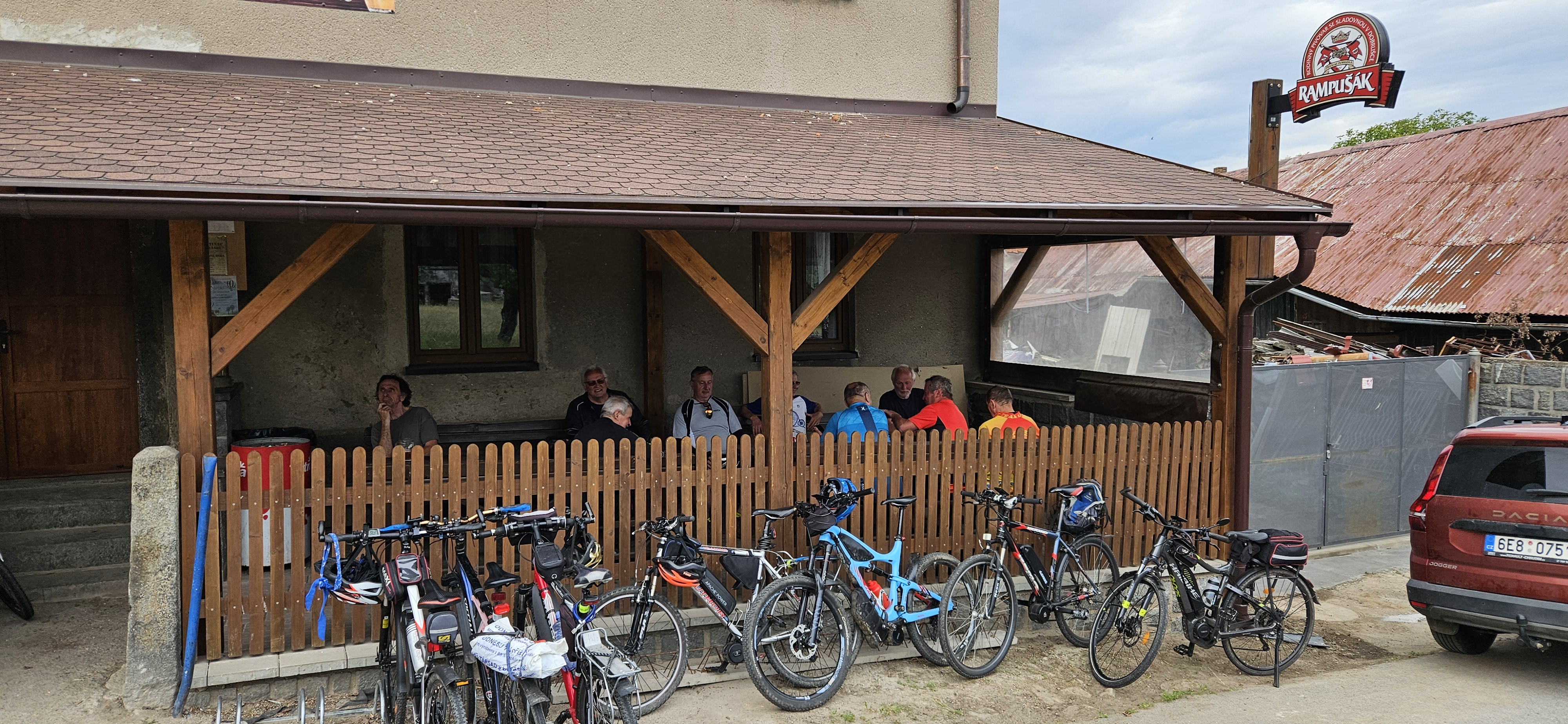 Hospoda U Zlesáků Rampušák Bystřice foto 2