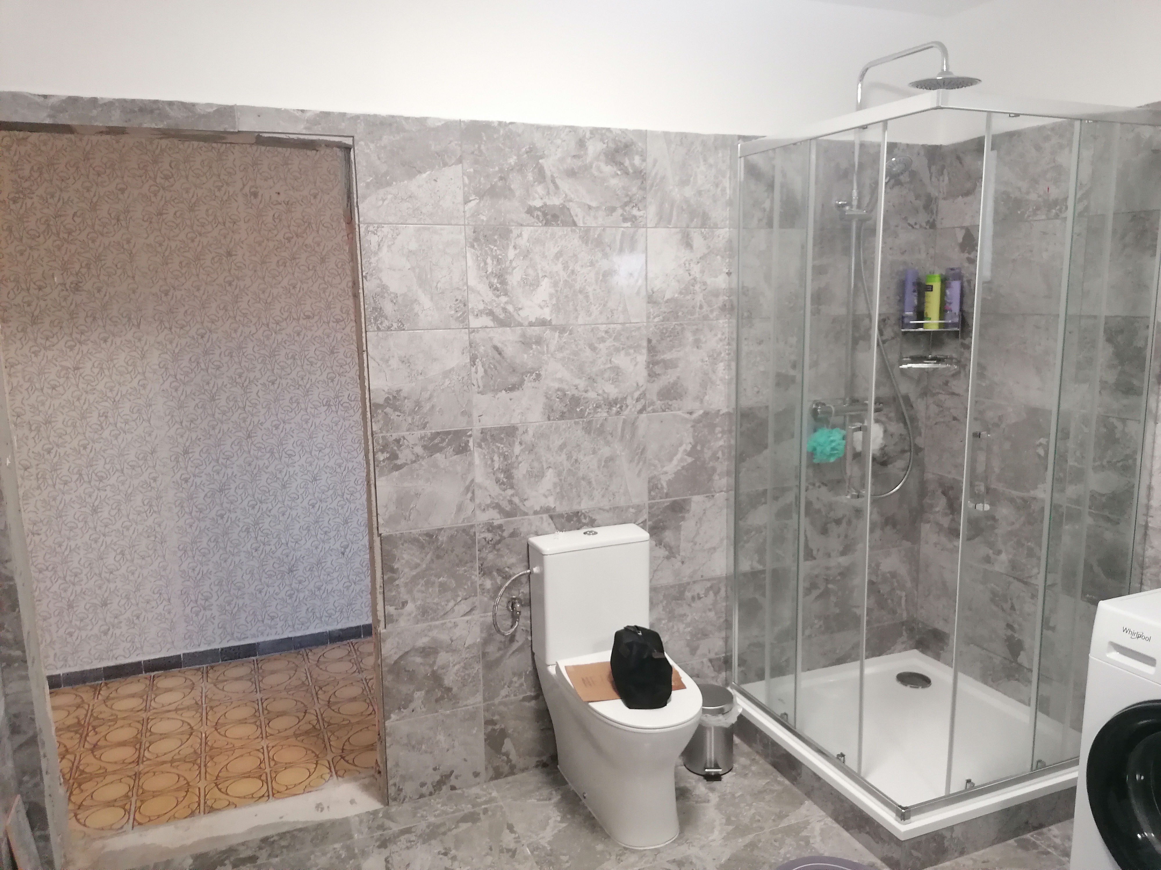 MATTES plus, s.r.o. - kuchyňské a koupelnové studio foto 2