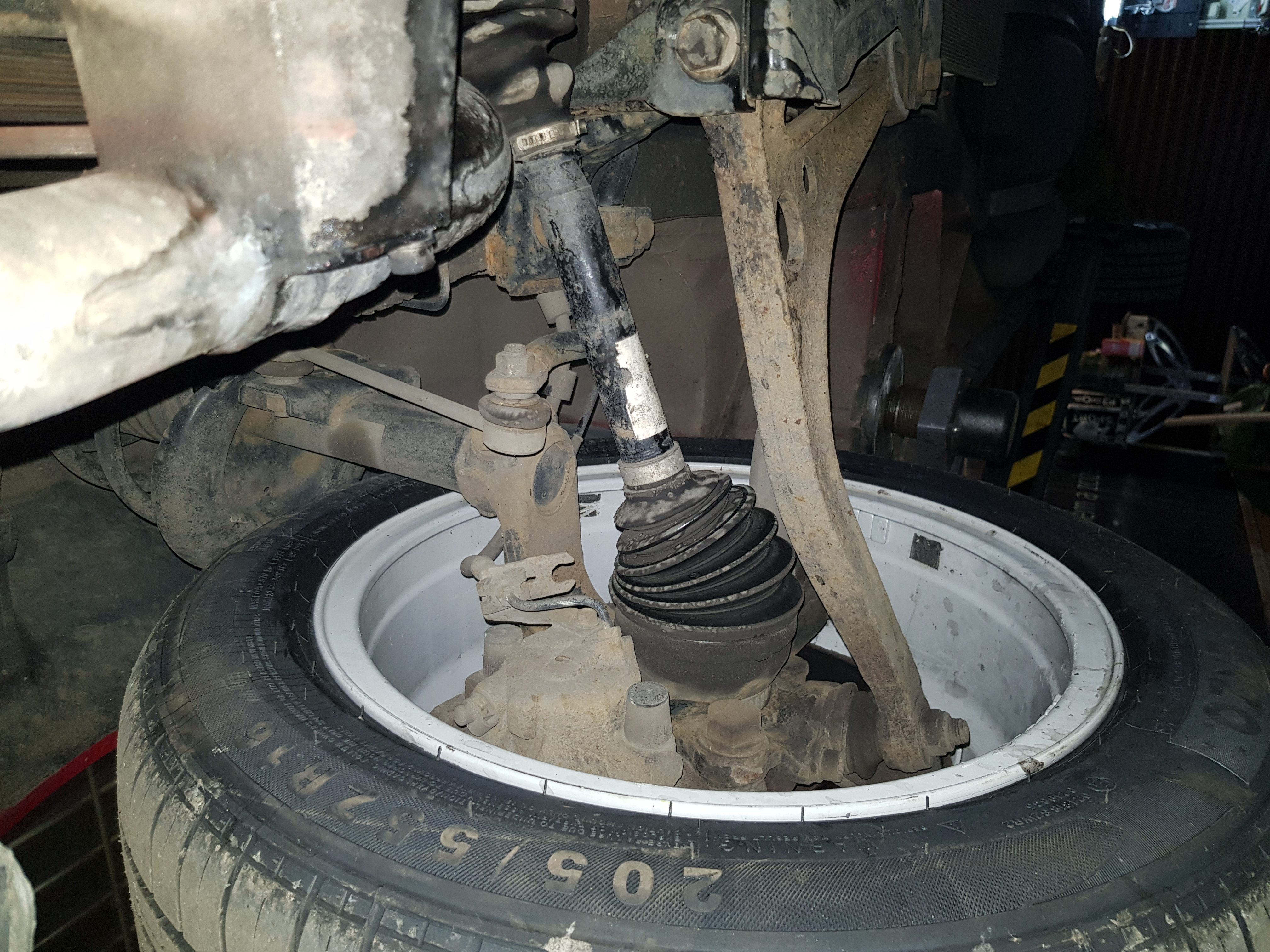 Albín Adamkovič - Trucks & cars service foto 5