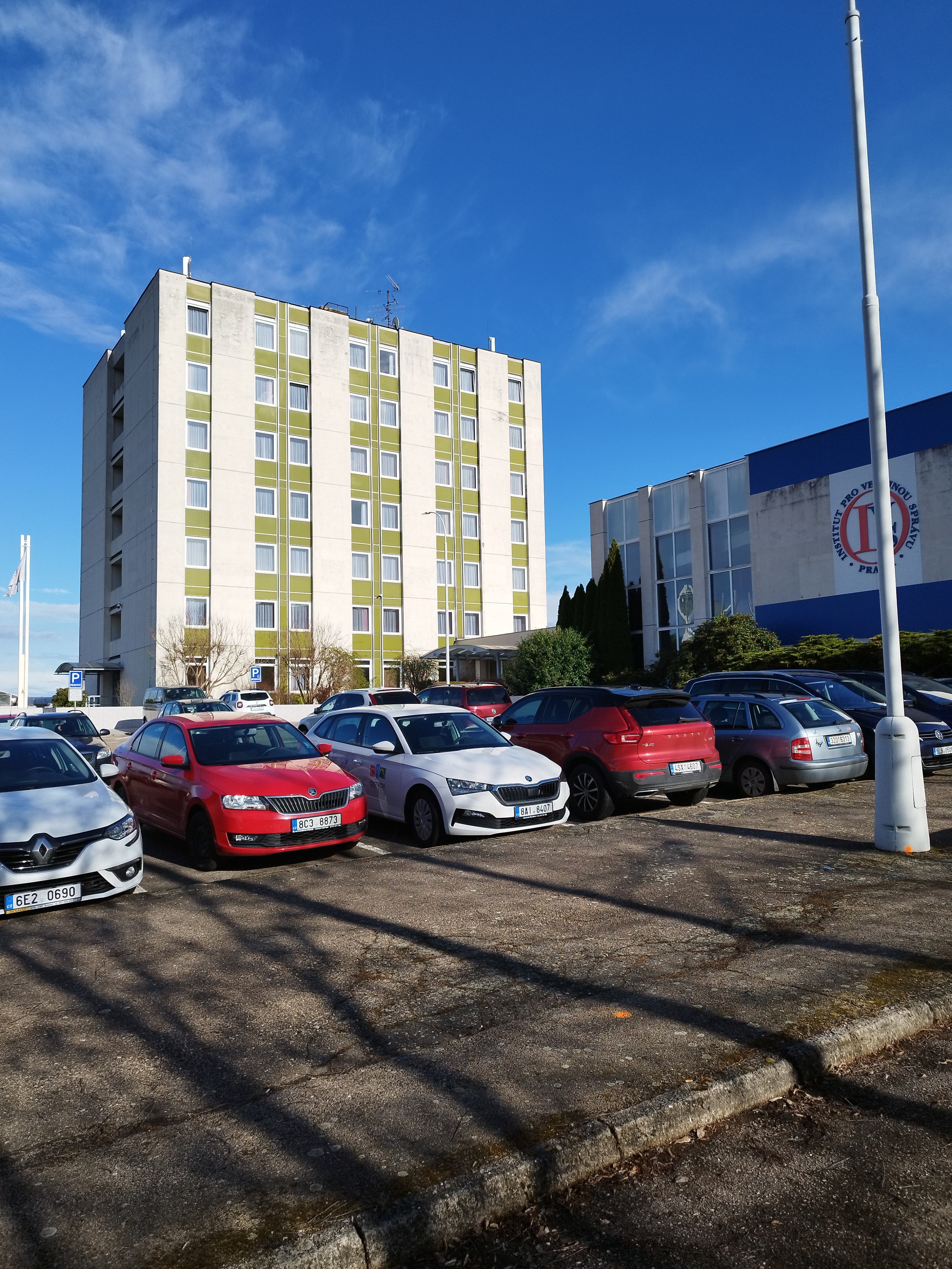 Institut pro veřejnou správu Praha foto 5