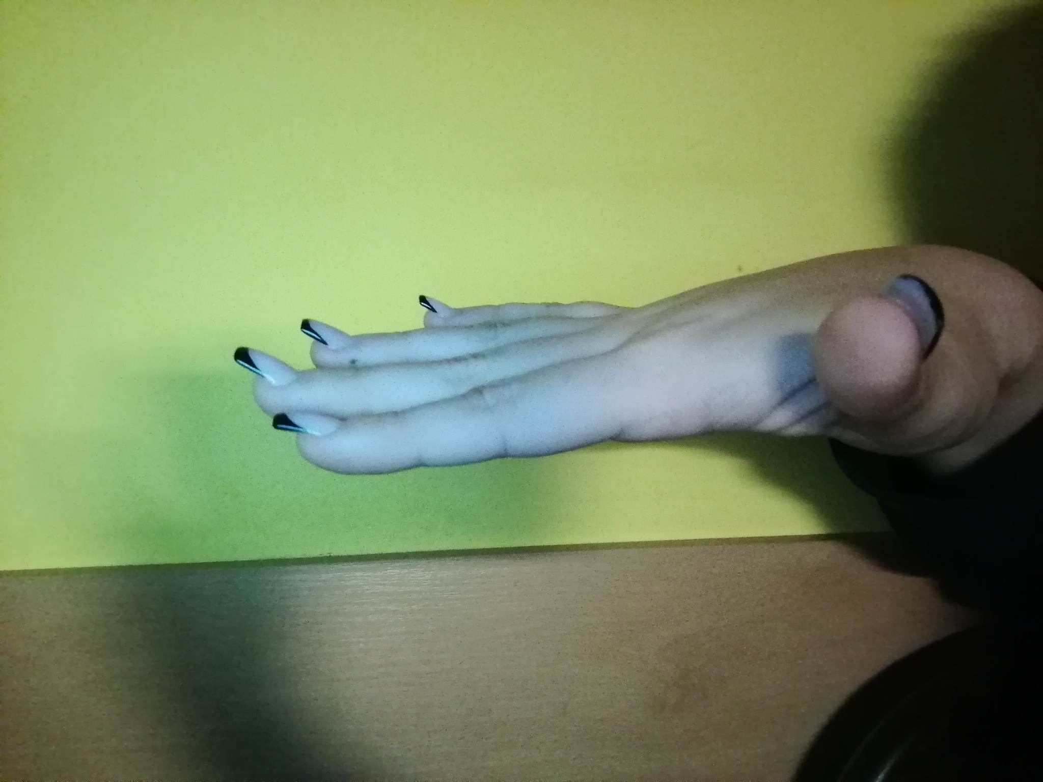 Thi Truyen Nguyen - Nehtové studio foto 3