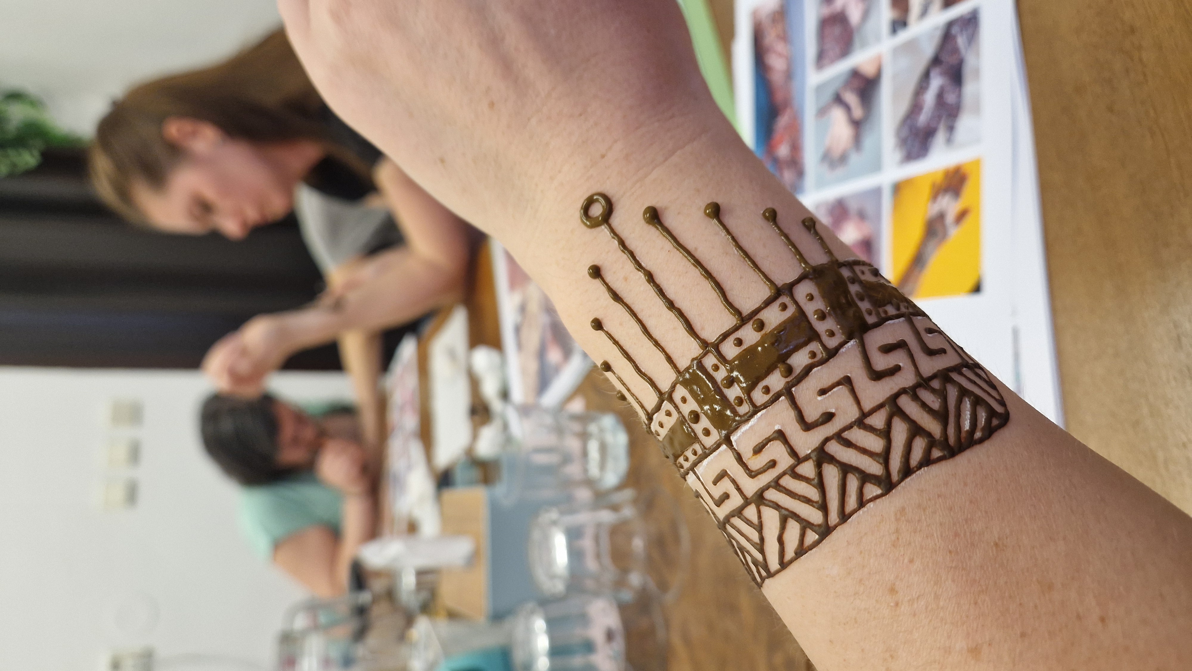 Hennéria Brno - krása a sebevědomí s hennou foto 5