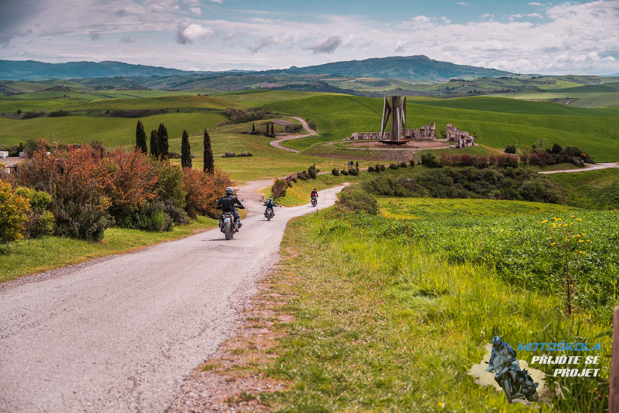 Motoškola Přijďte se projet foto 6