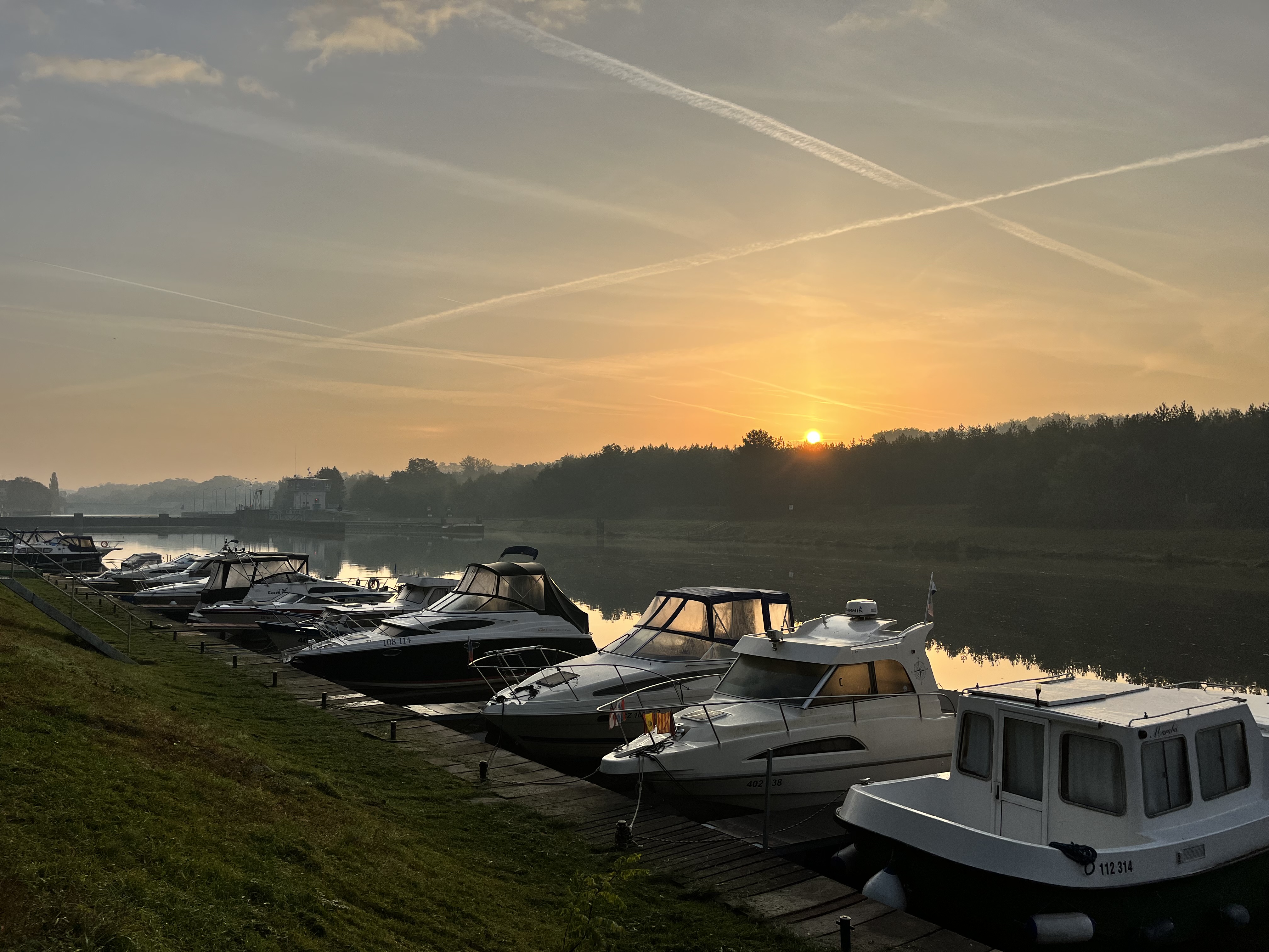 MARINA - LODĚ A KARAVANY foto 3