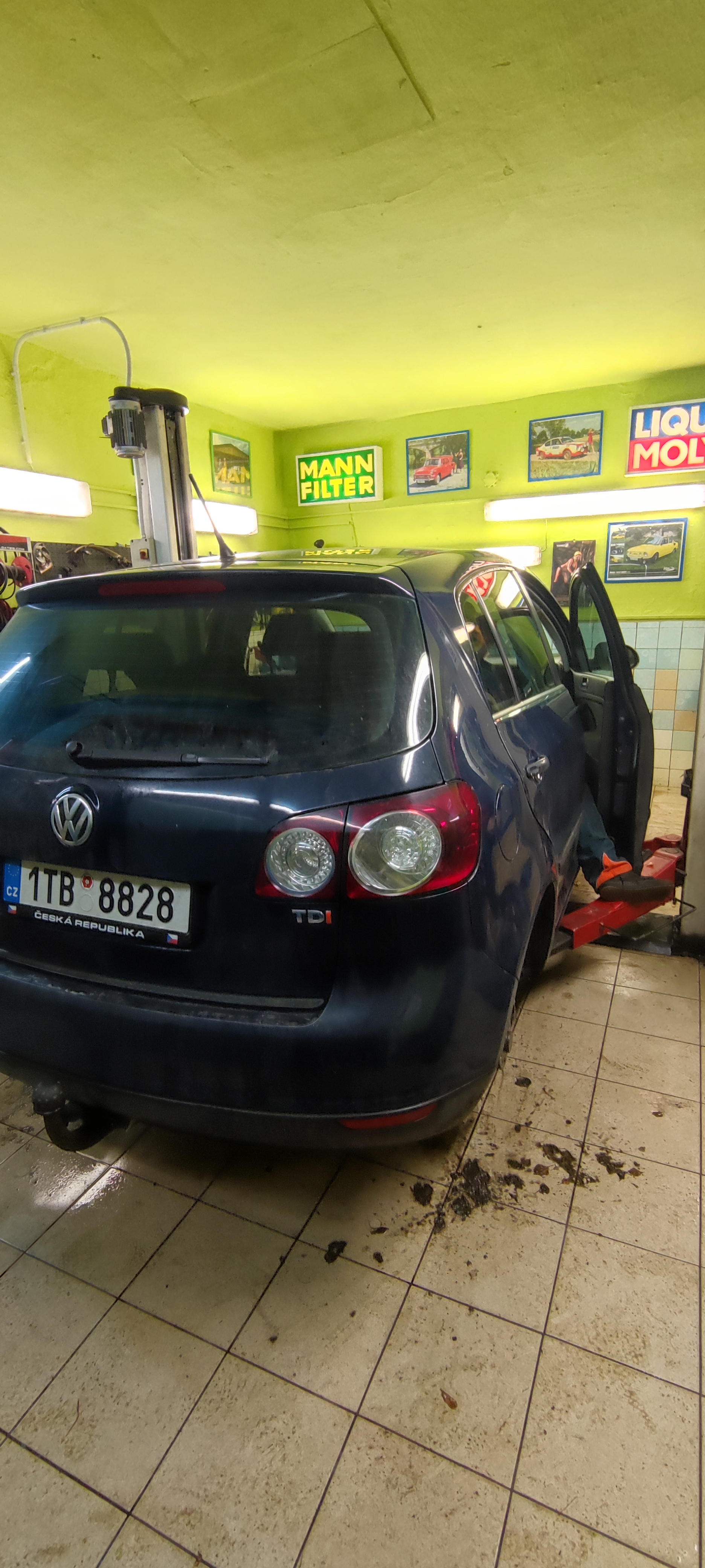 Autoopravárenství Radek Kučera foto 2