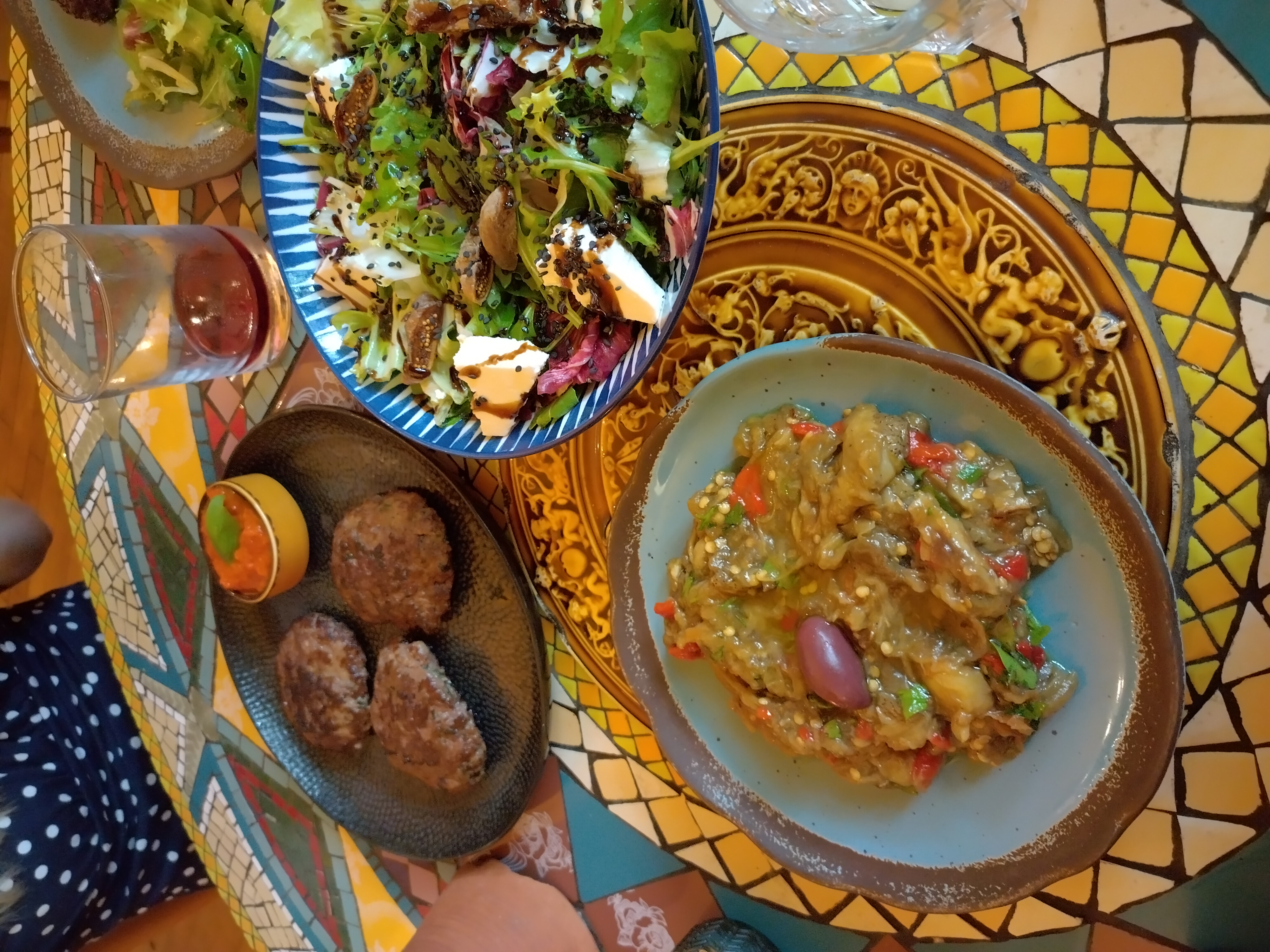 Agiu Georgiu - Řecká taverna foto 2