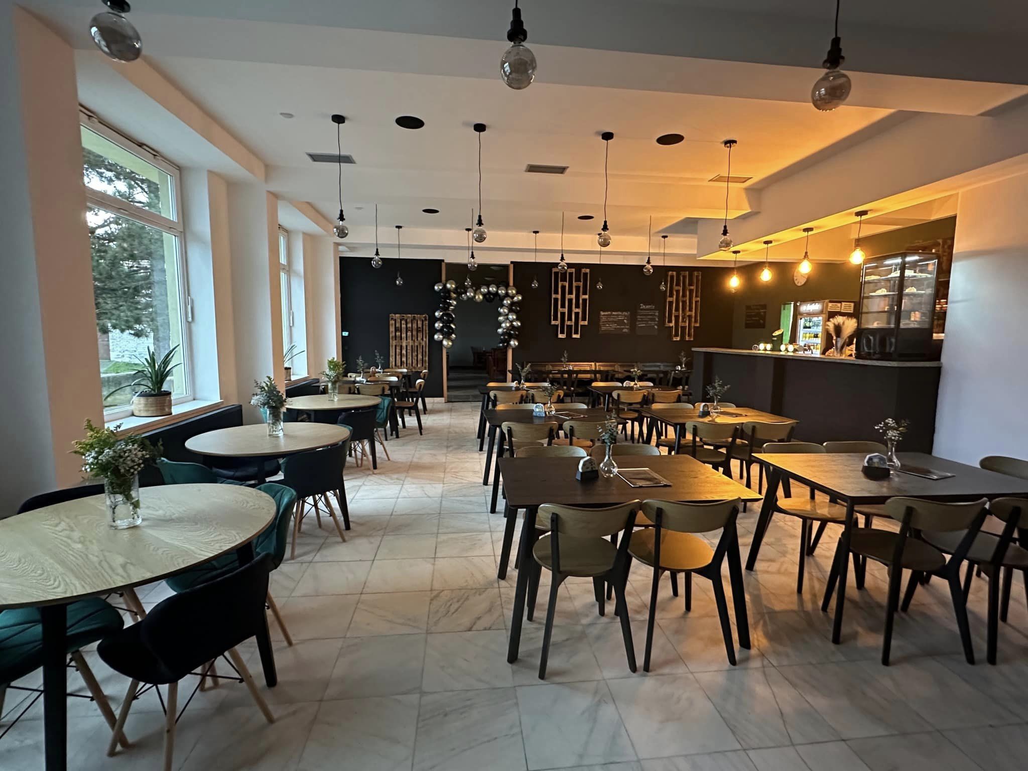 Restaurace Rozkvět foto 3