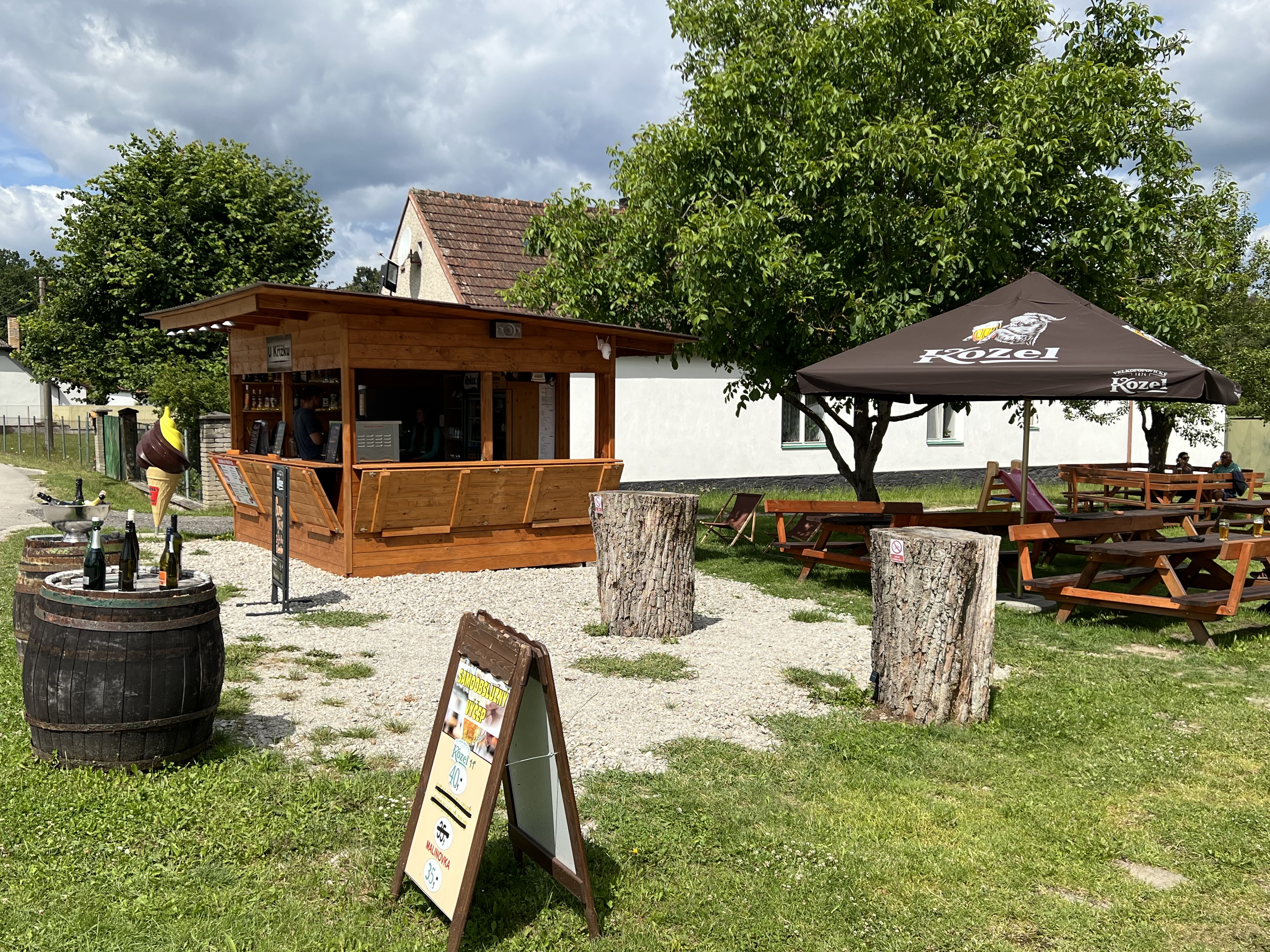 Stánek U Křížku foto 3