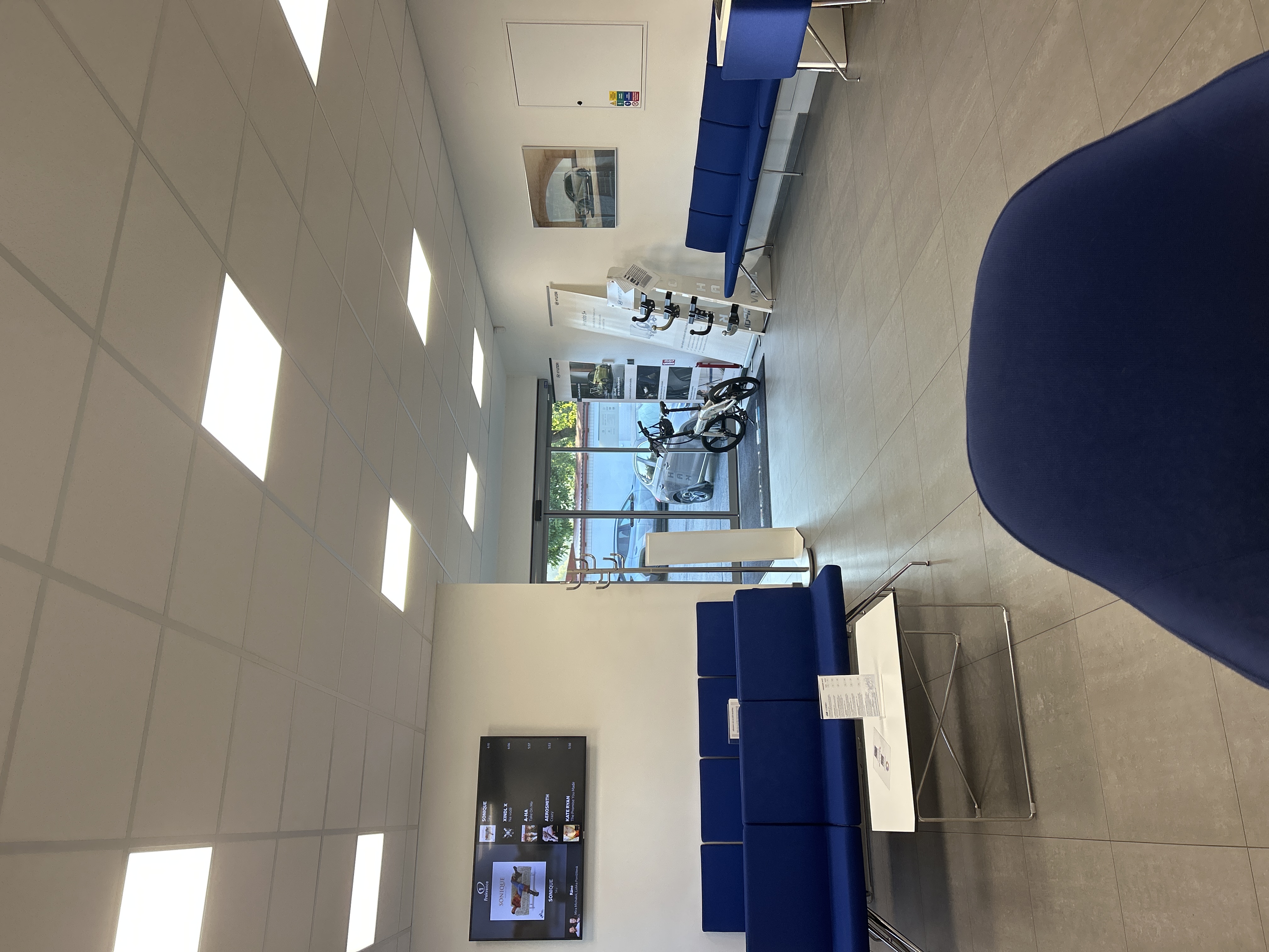 Hyundai Autocentr Hudec - Servis foto 6