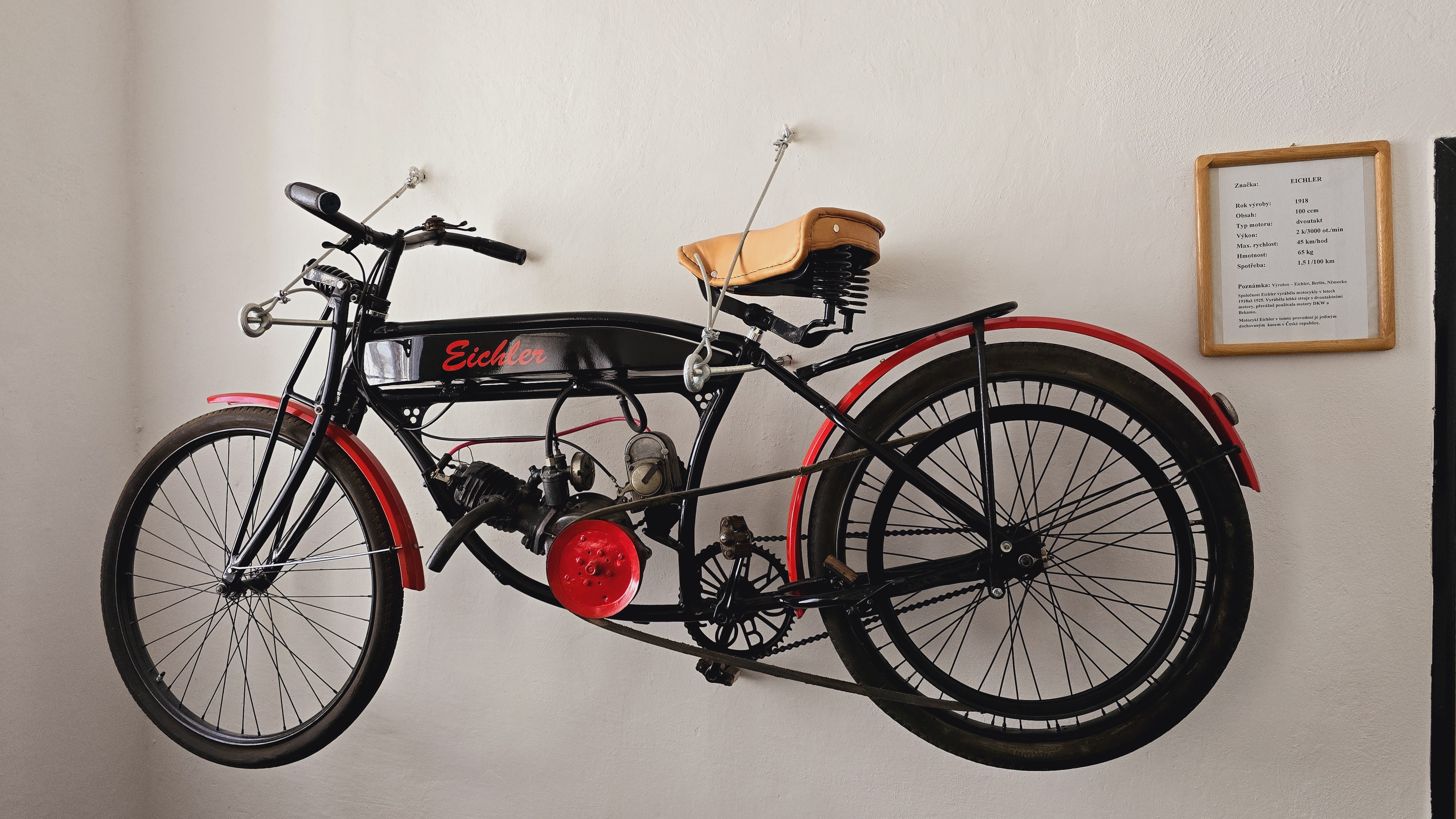 Muzeum historických motocyklů foto 2