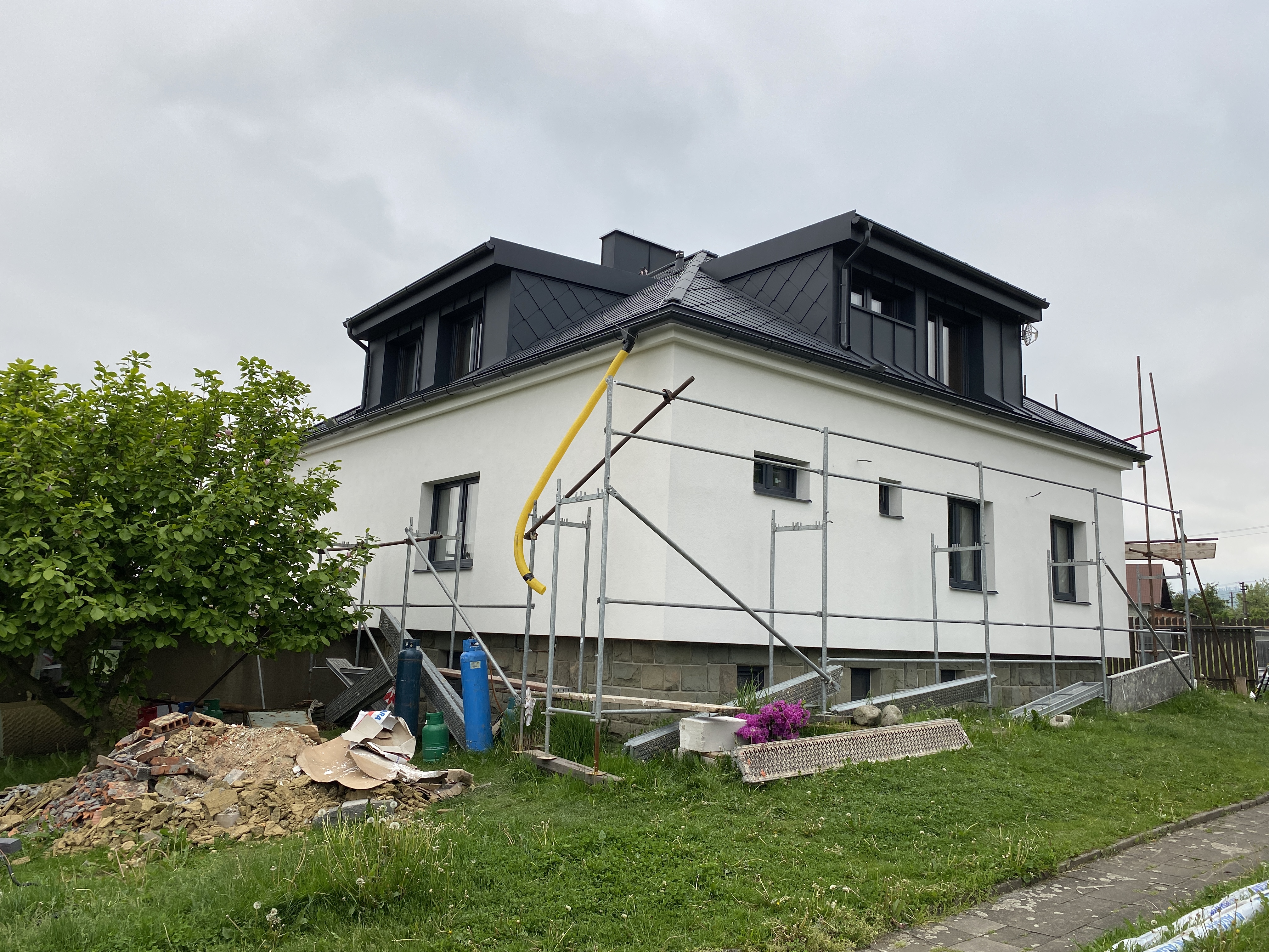 JURMA STŘECHY-ROUBENKY foto 4