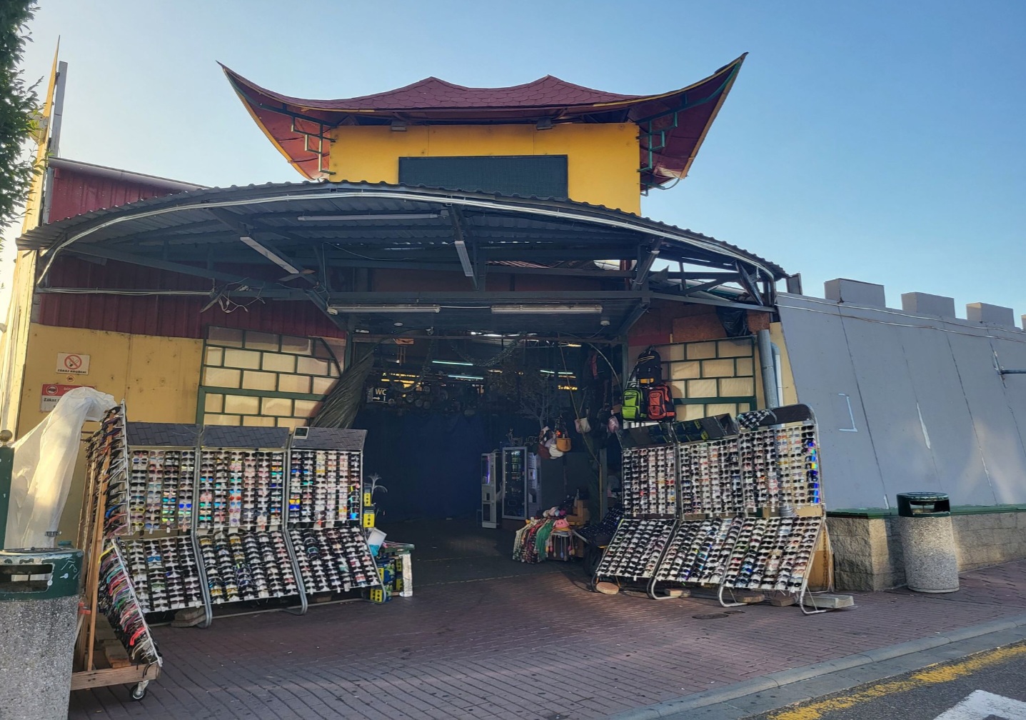 Asia Bazar foto 4