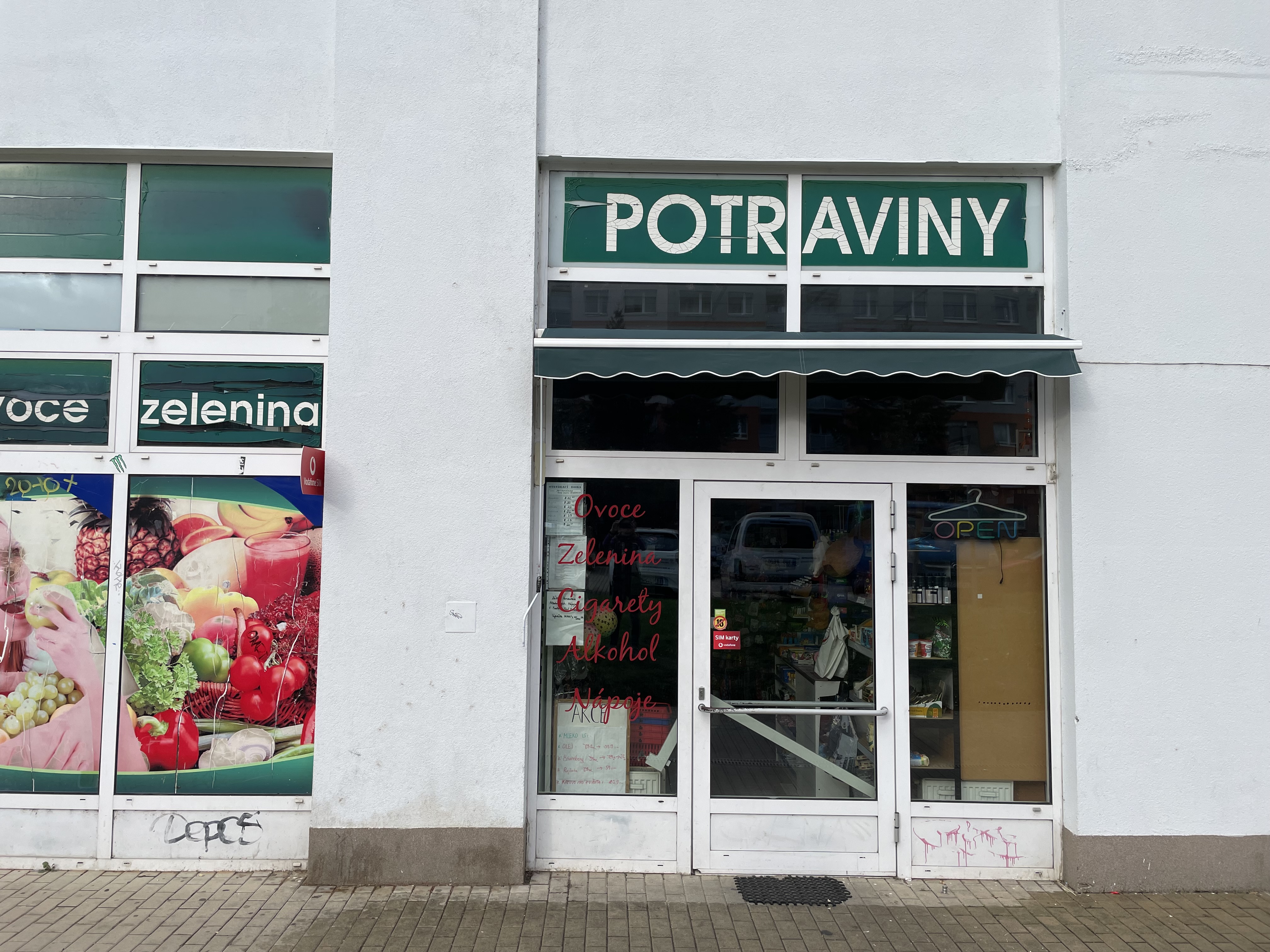 Potraviny Veronské nám. 596 foto 2