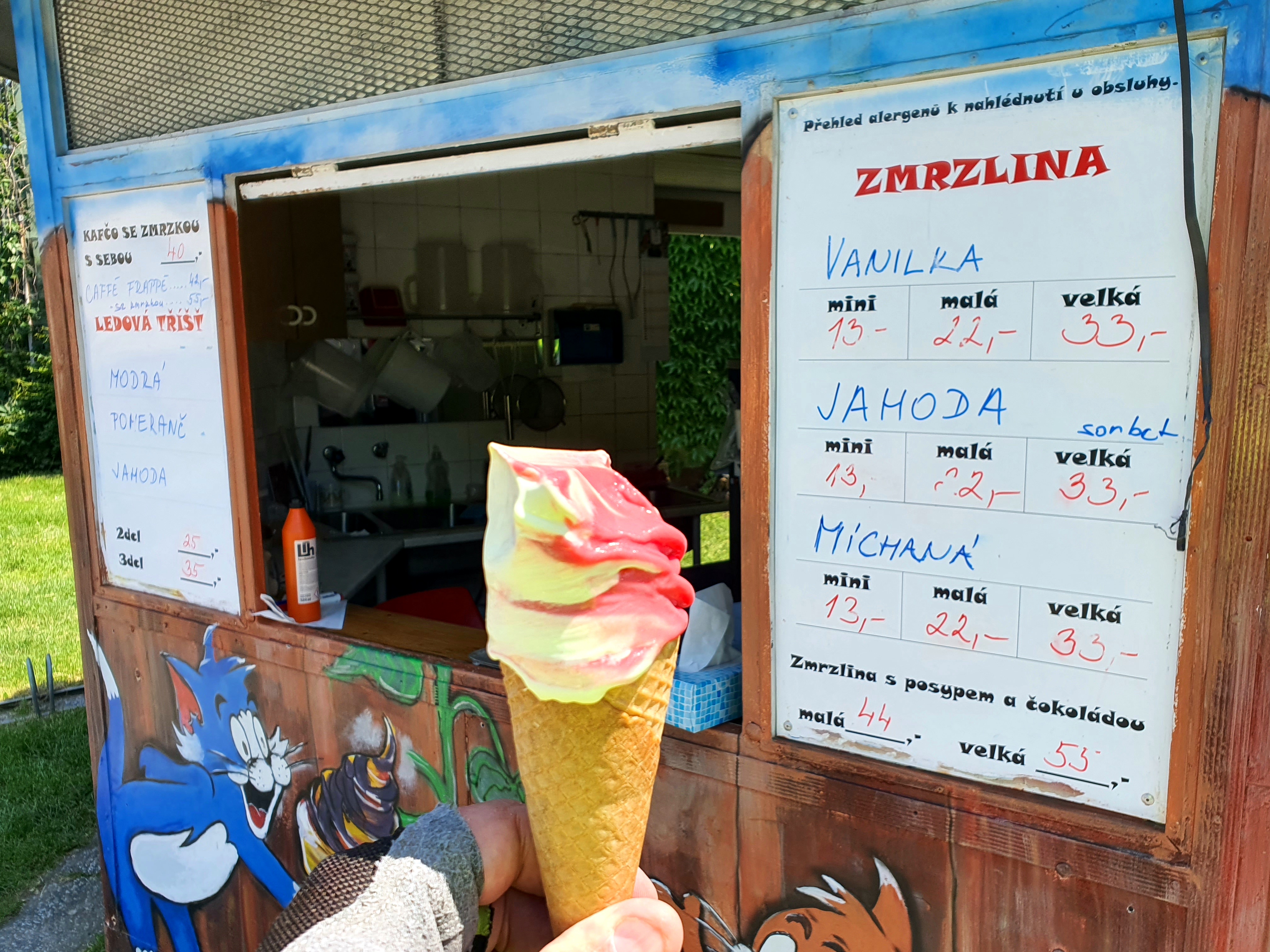 Zmrzlina u Dakoty foto 4