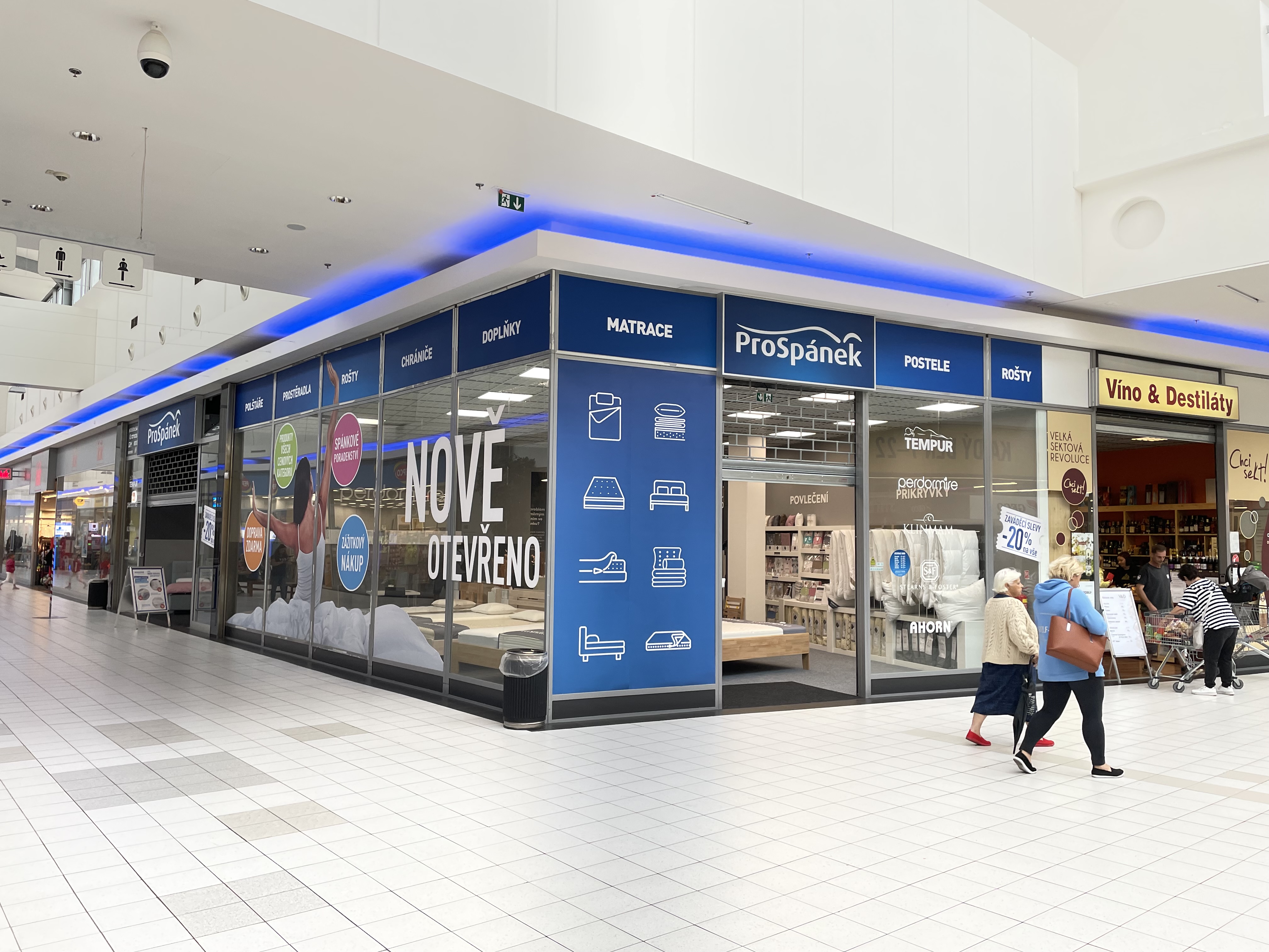 Obchodní centrum Rýnovka foto 5