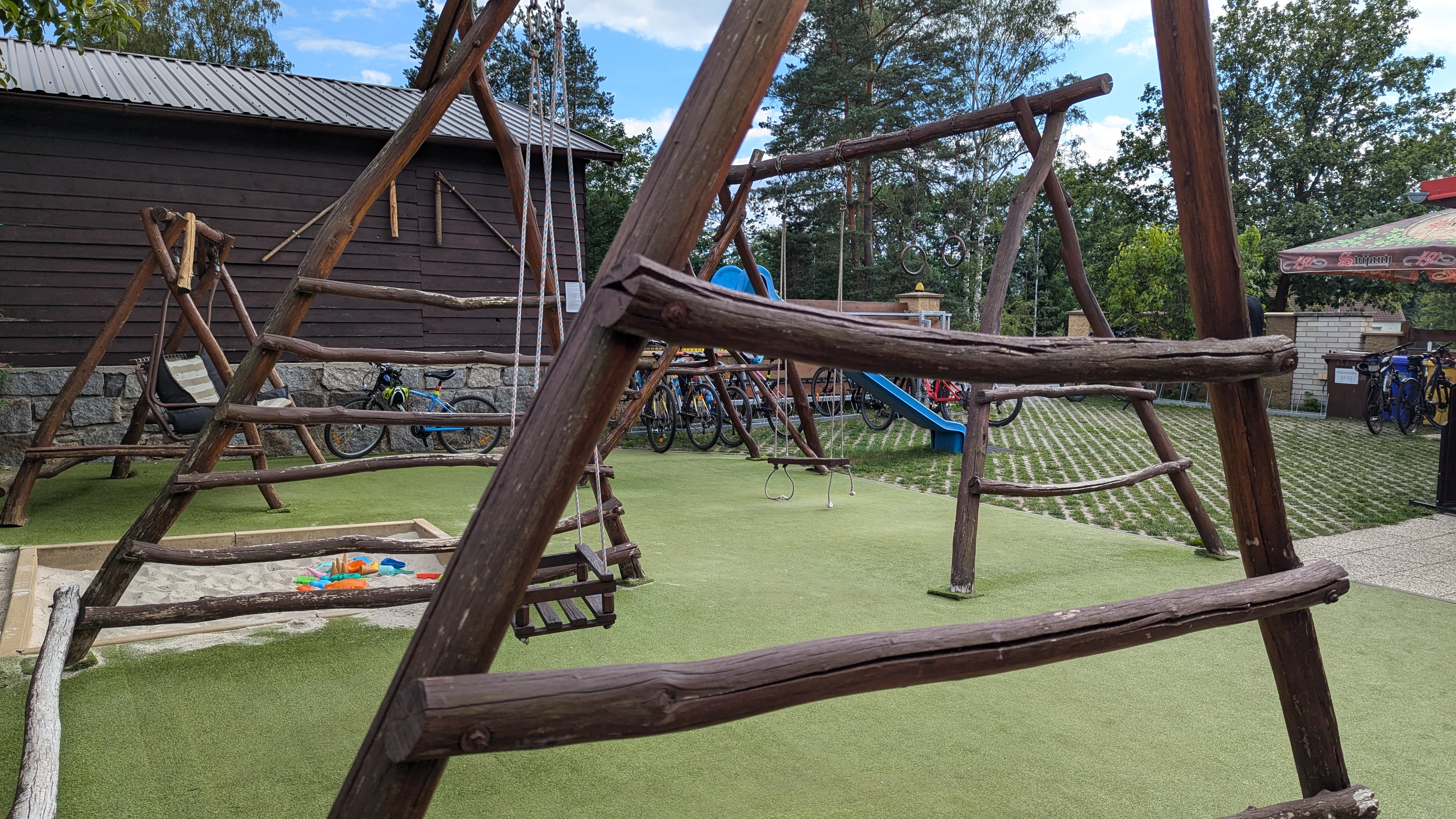 Občerstvení U pamětní lípy foto 4