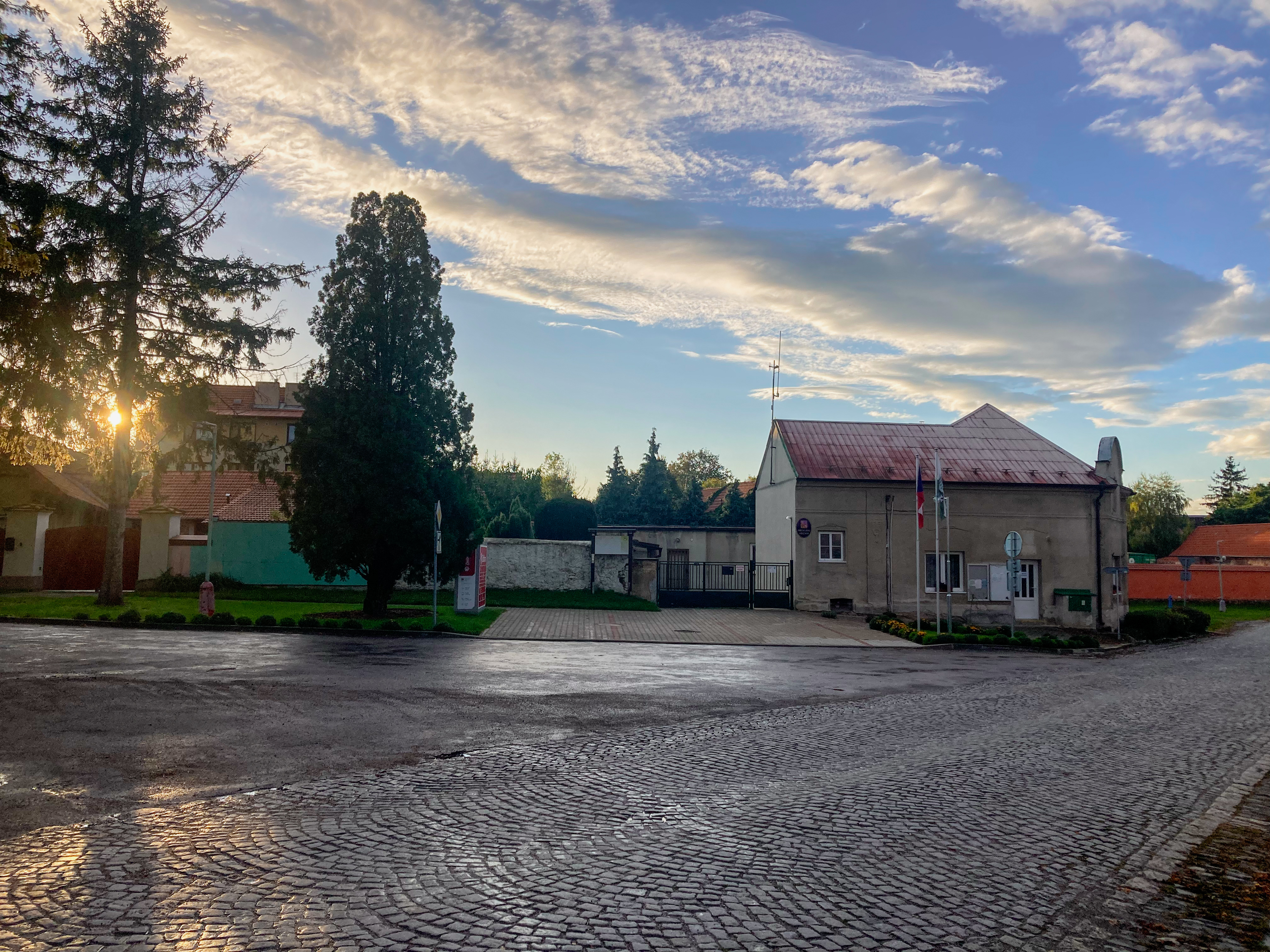 Křečhoř - obecní úřad foto 3