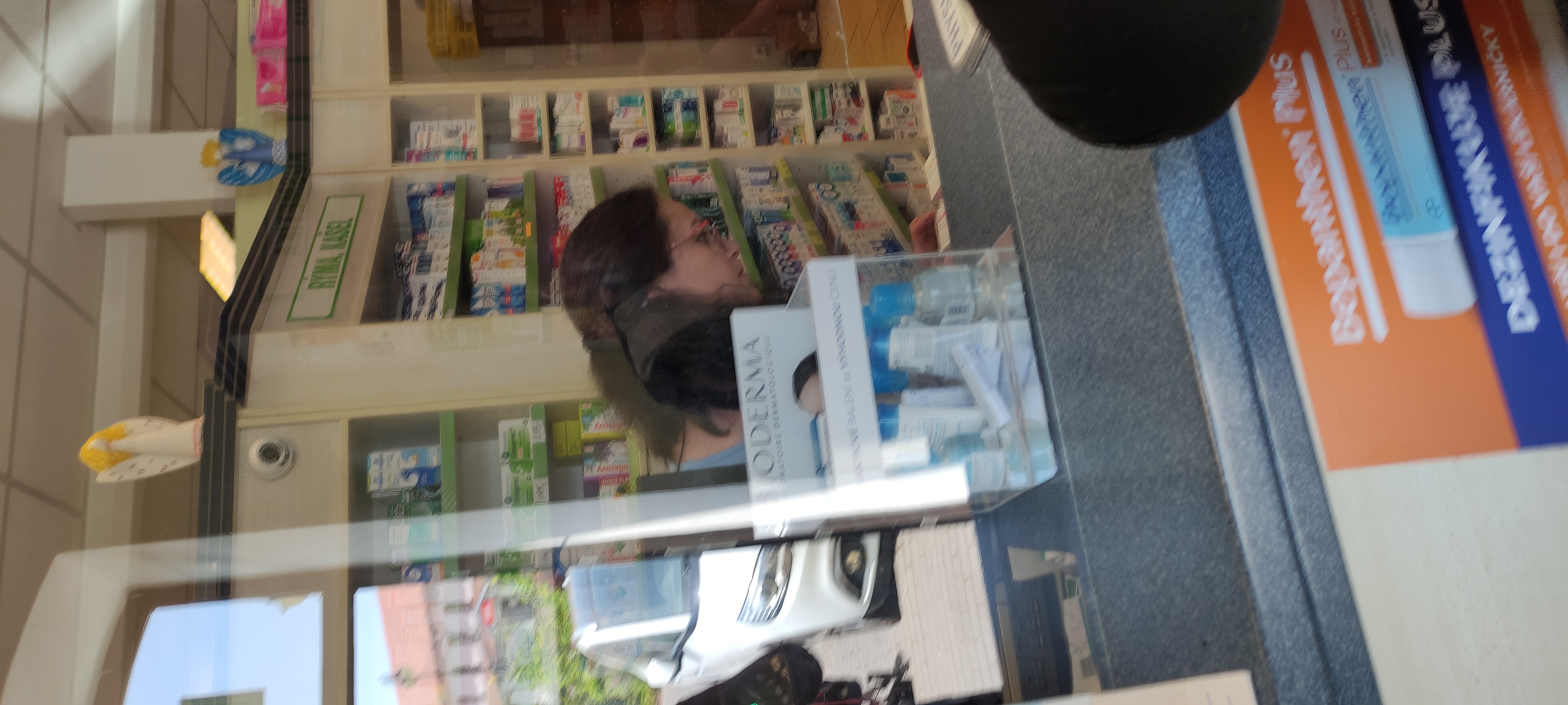 Lékárna u sv. Ludmily foto 4