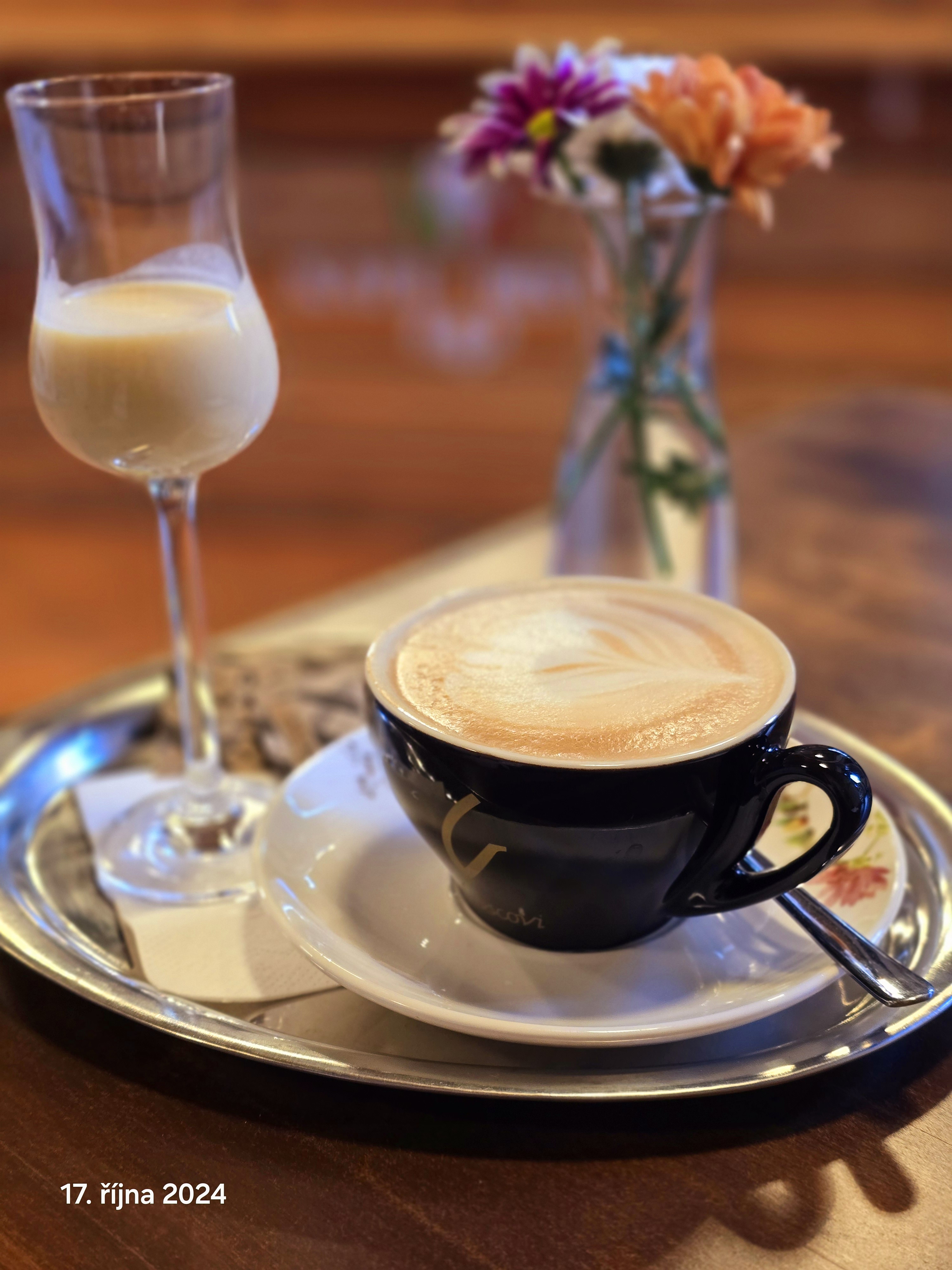 Kafe Bistro E&J foto 5