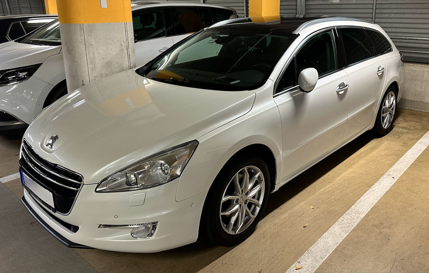 Ruční mytí aut Rudolfovská 13 foto 5