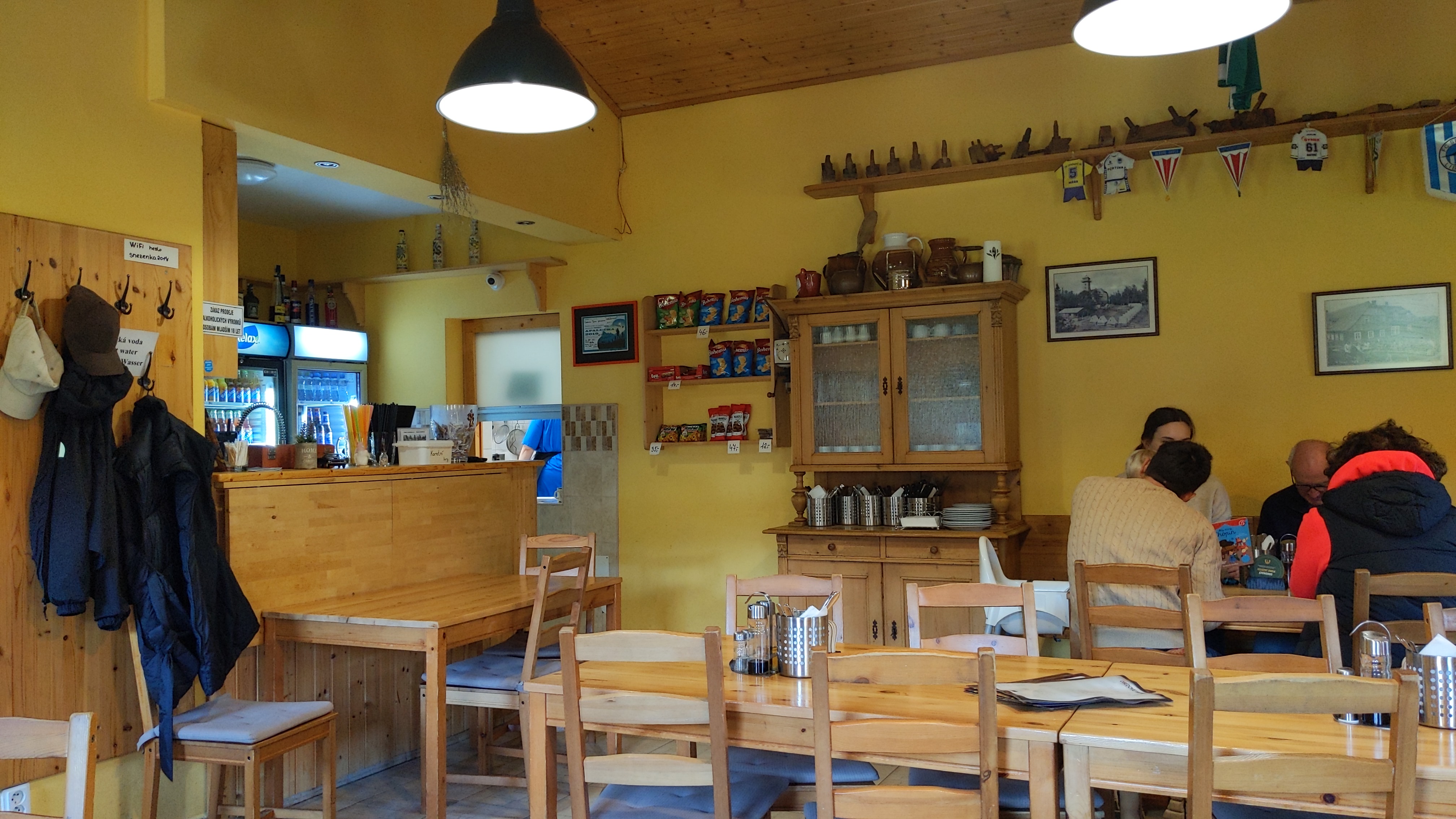 Restaurace Sněženka foto 6