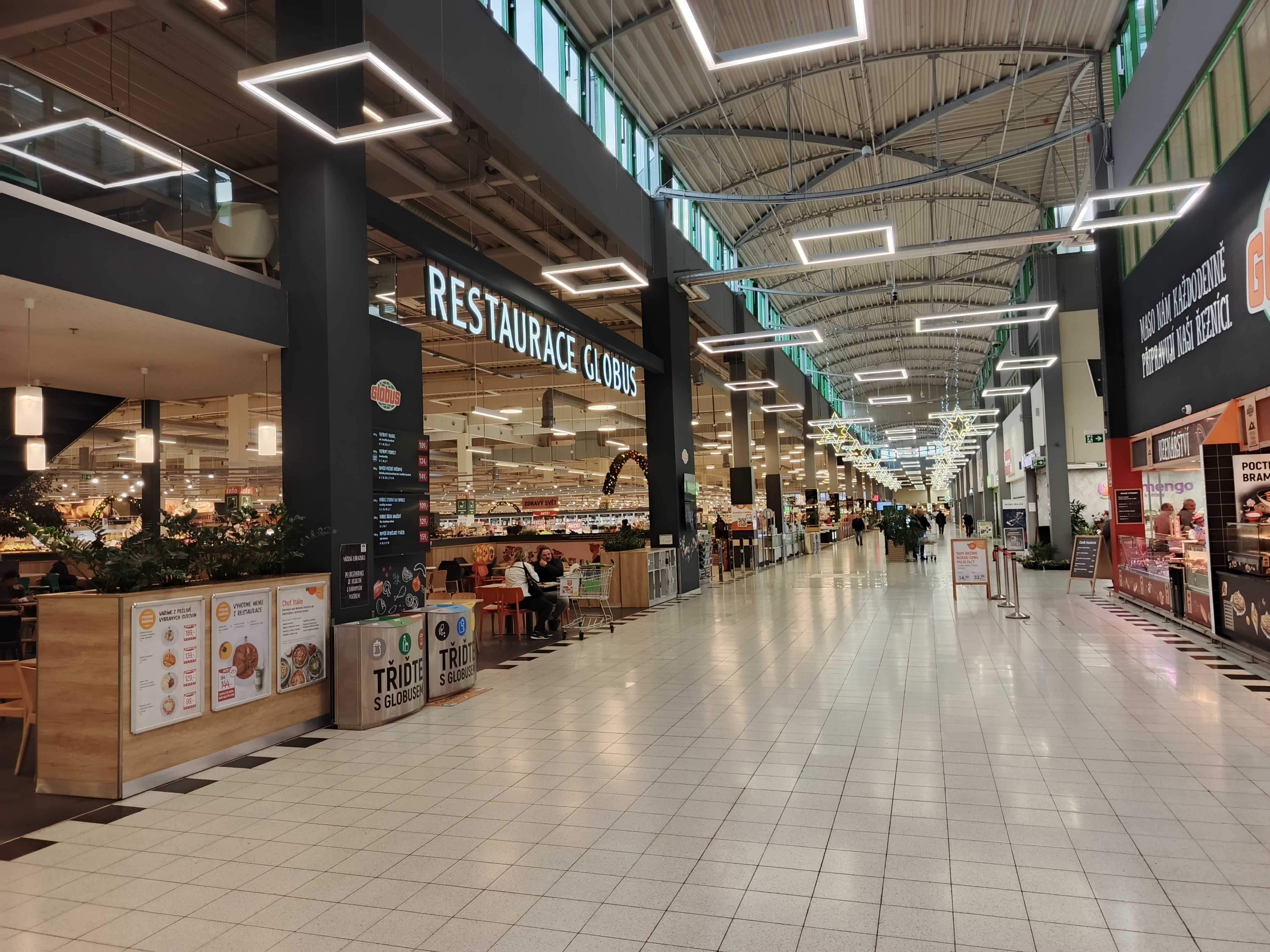Globus Hypermarket foto 5