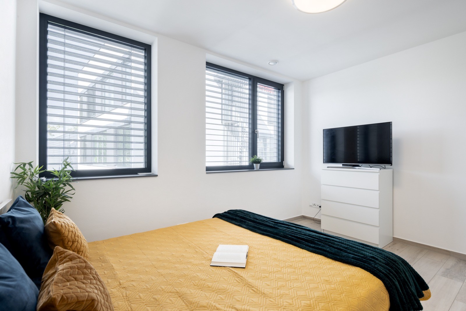 Jan Šrubař - Realitní makléř foto 3