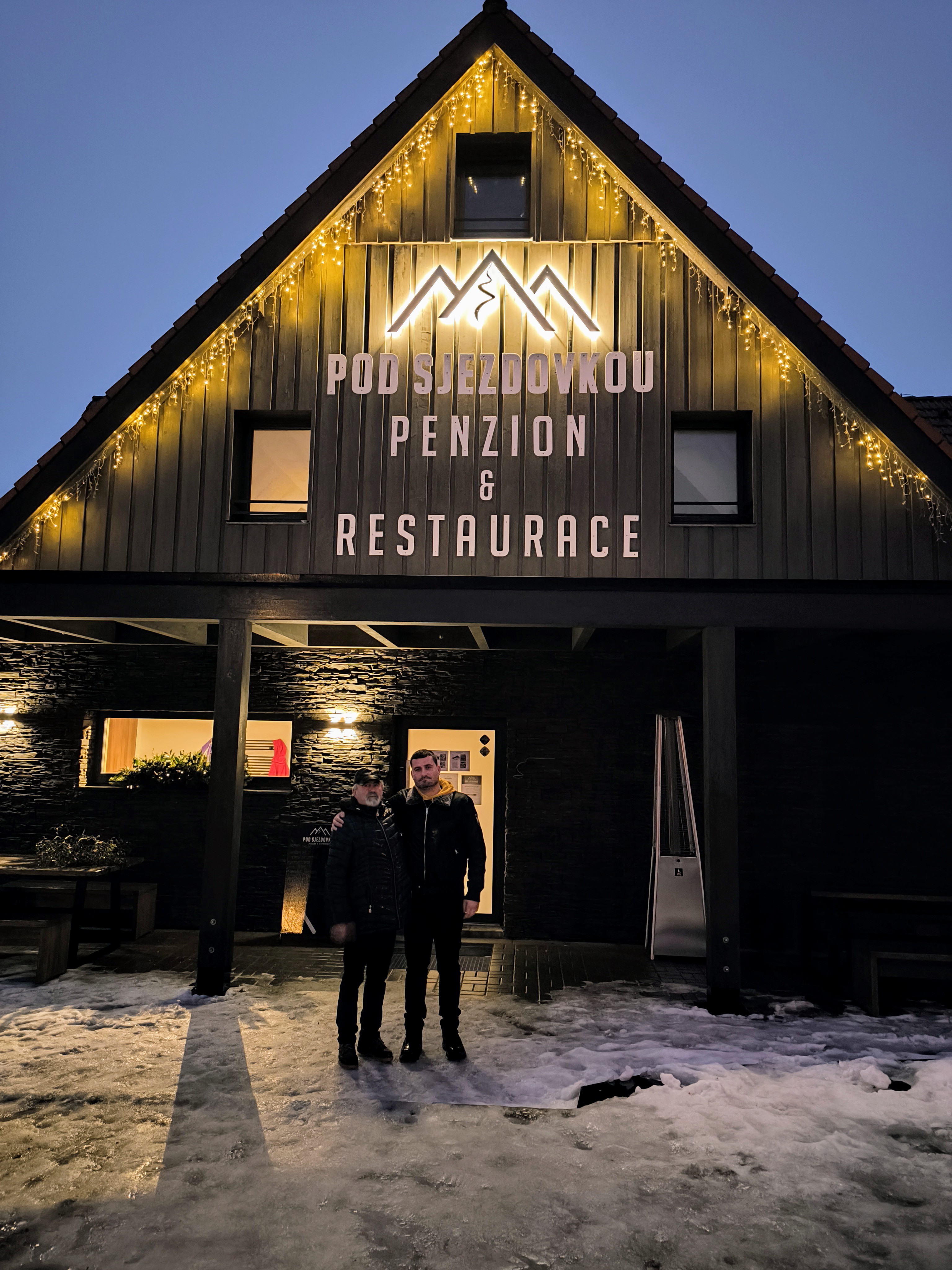 Pod sjezdovkou foto 3