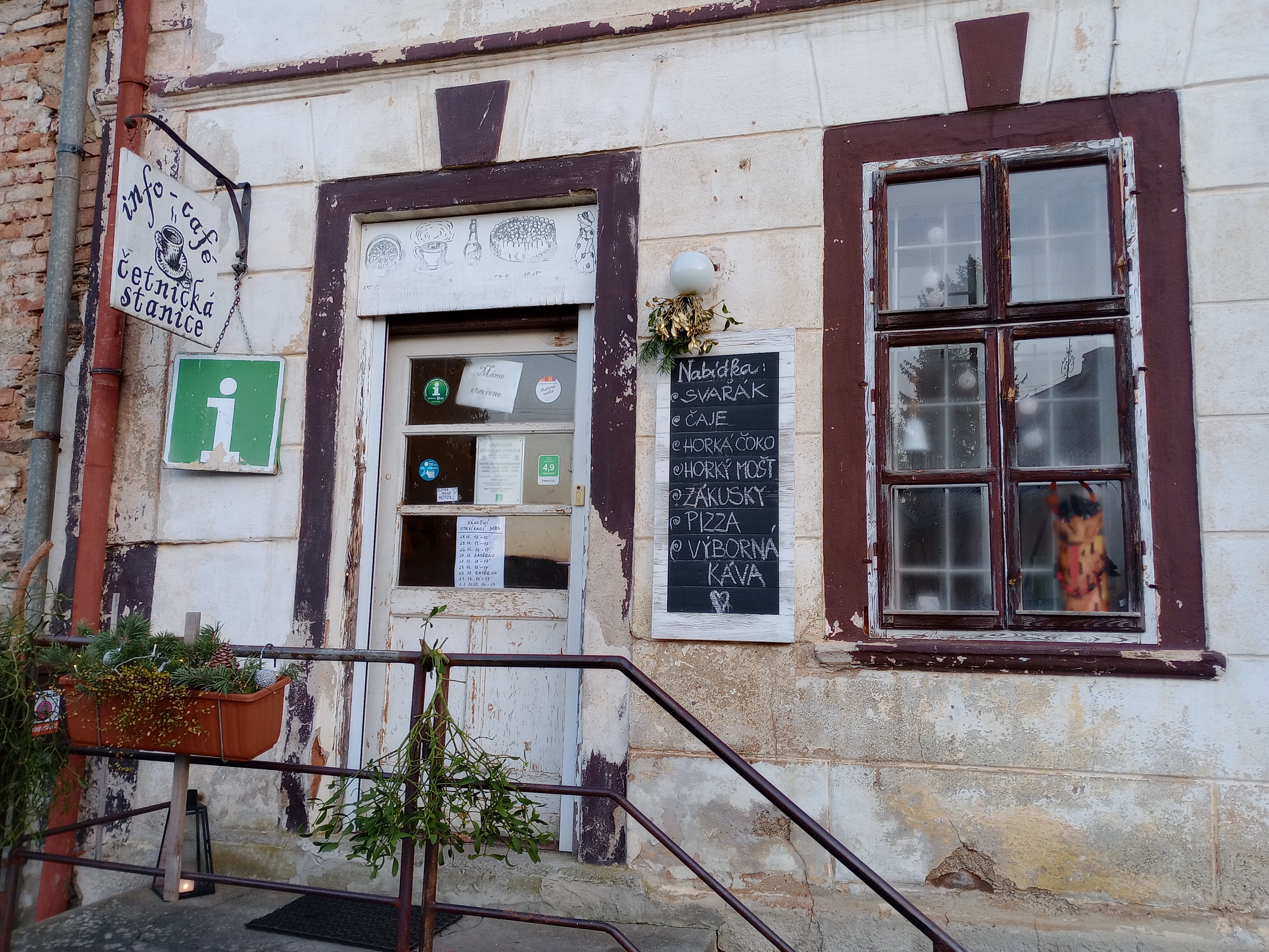 Info Café Četnická stanice foto 4
