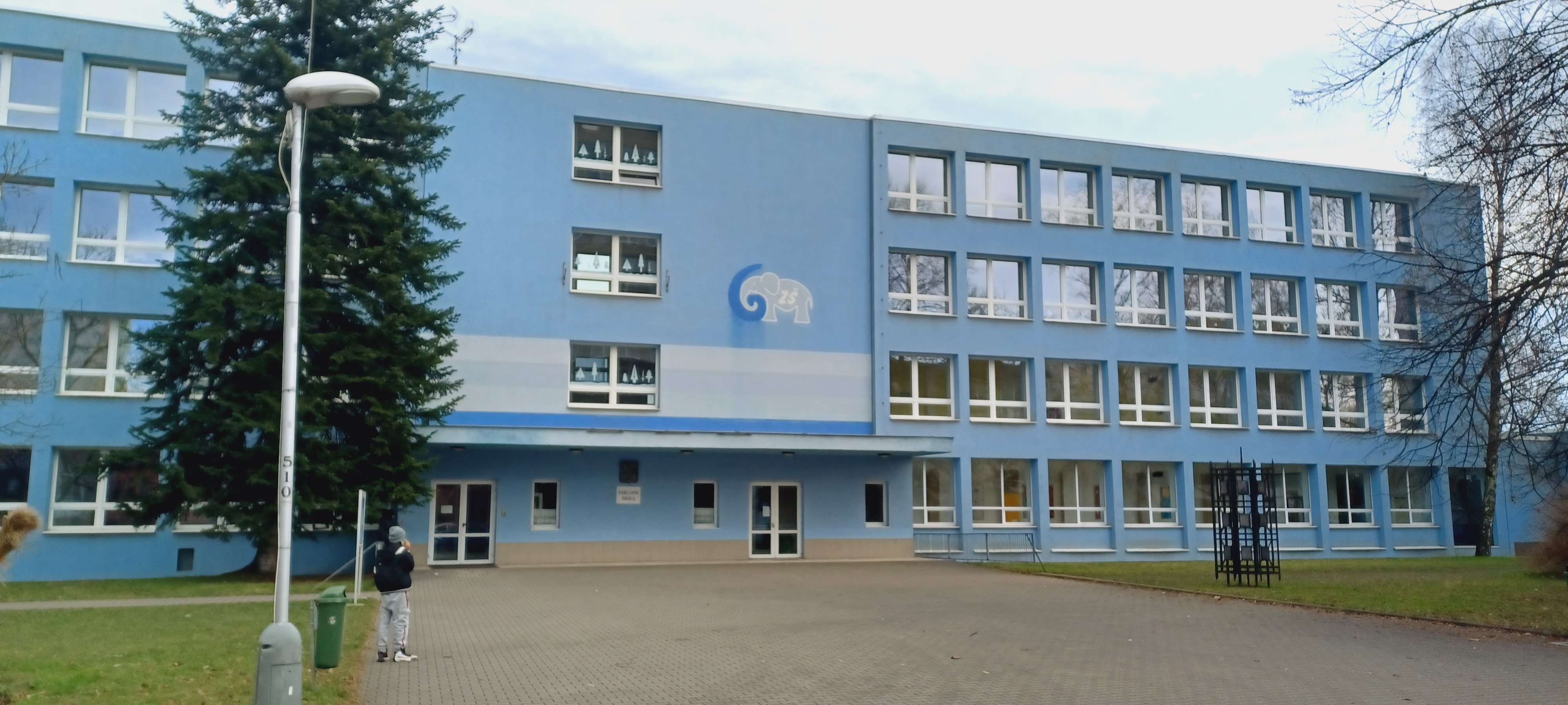 ZŠ Frýdek-Místek, Pionýrů foto 3