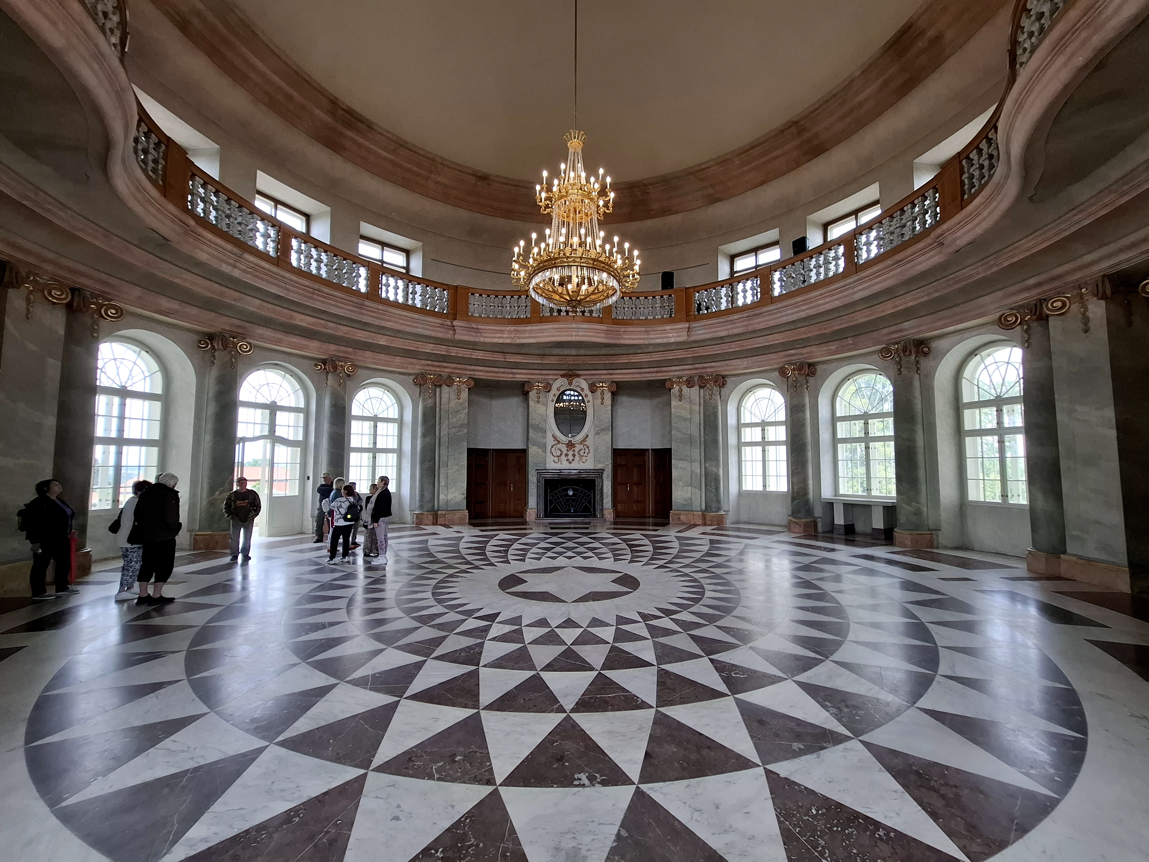 Zámek Karlova Koruna foto 6